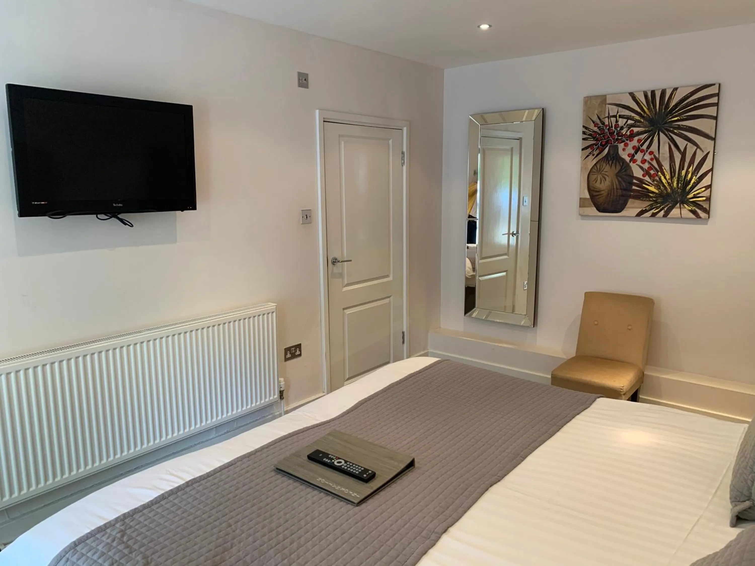 Bedroom, Bed in Badgemore Park