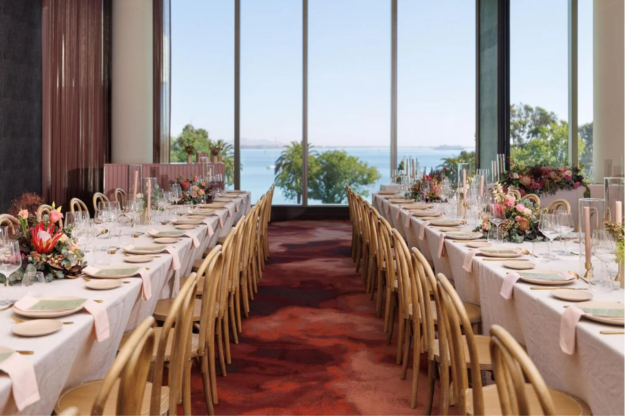 Meeting/conference room in Crowne Plaza Geelong by IHG