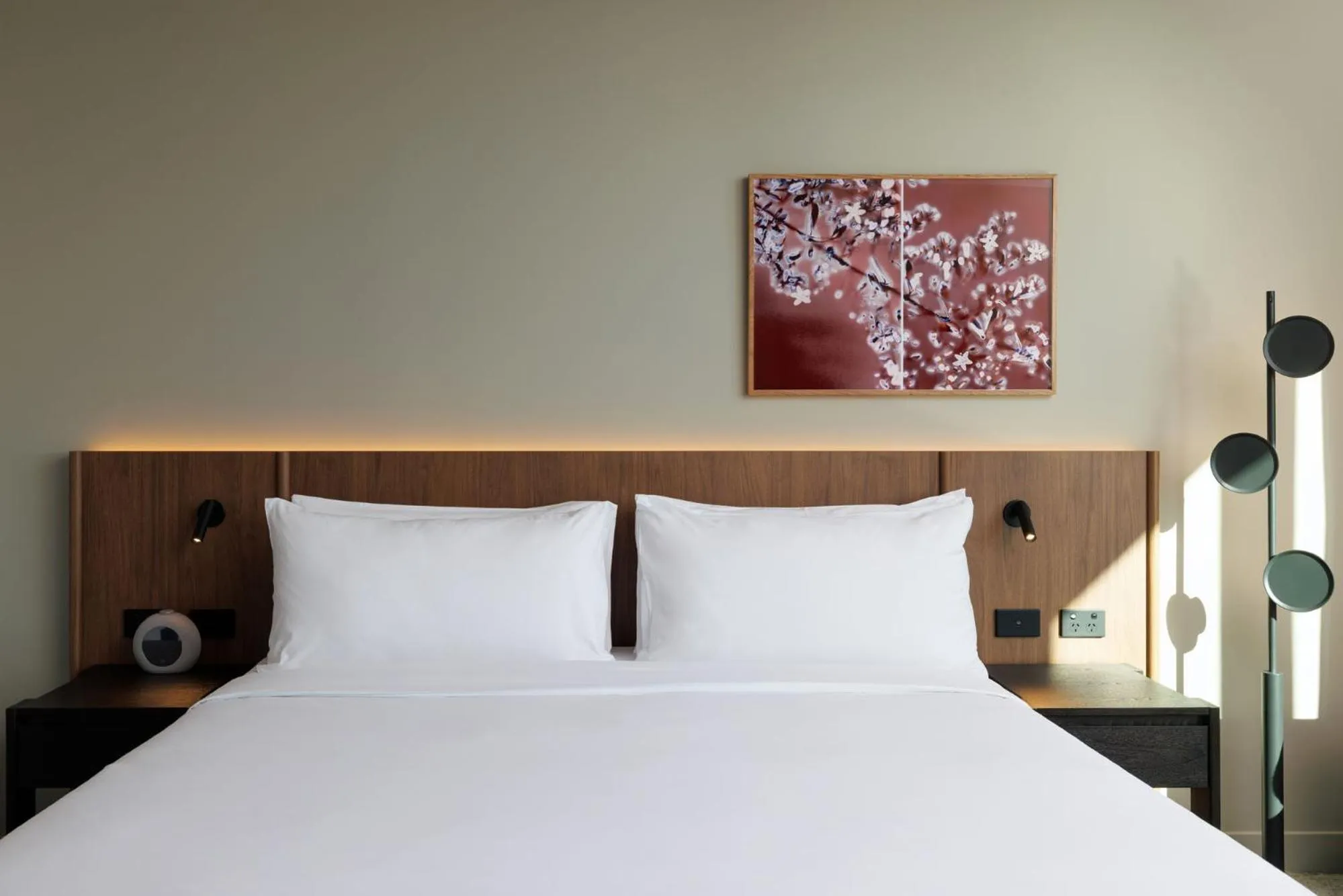 Bed in Crowne Plaza Geelong by IHG