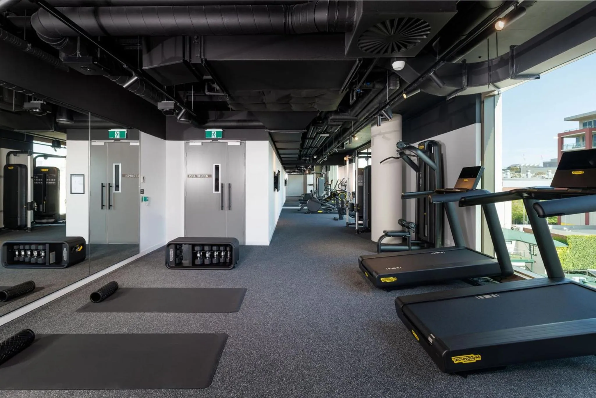 Fitness centre/facilities in Crowne Plaza Geelong by IHG