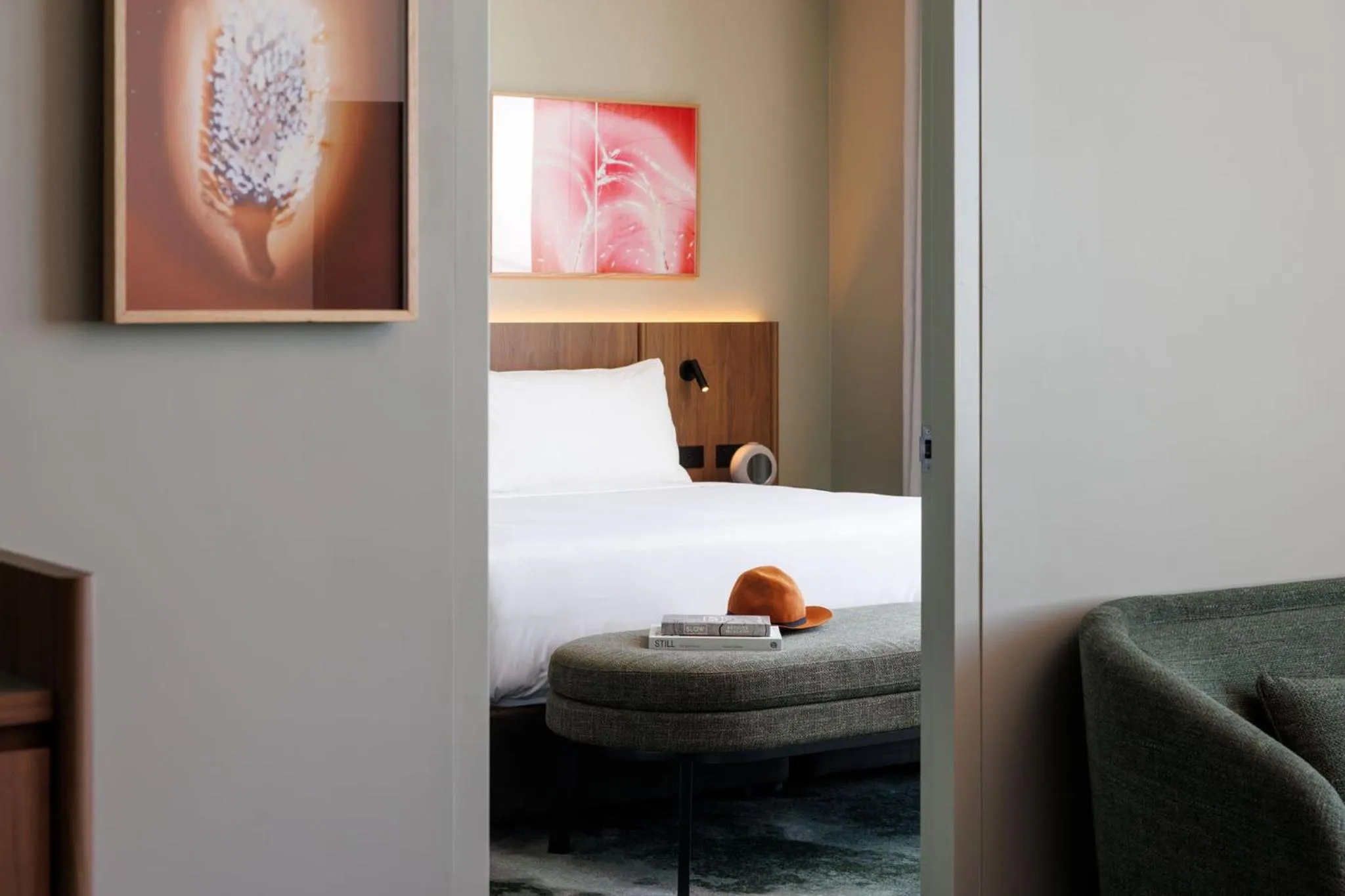 Photo of the whole room, Bed in Crowne Plaza Geelong by IHG