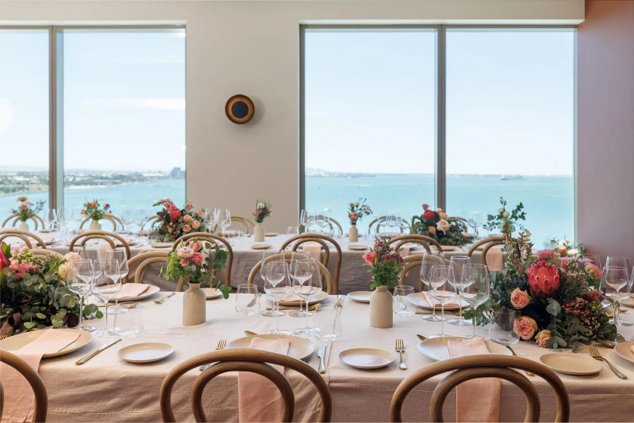 Meeting/conference room in Crowne Plaza Geelong by IHG