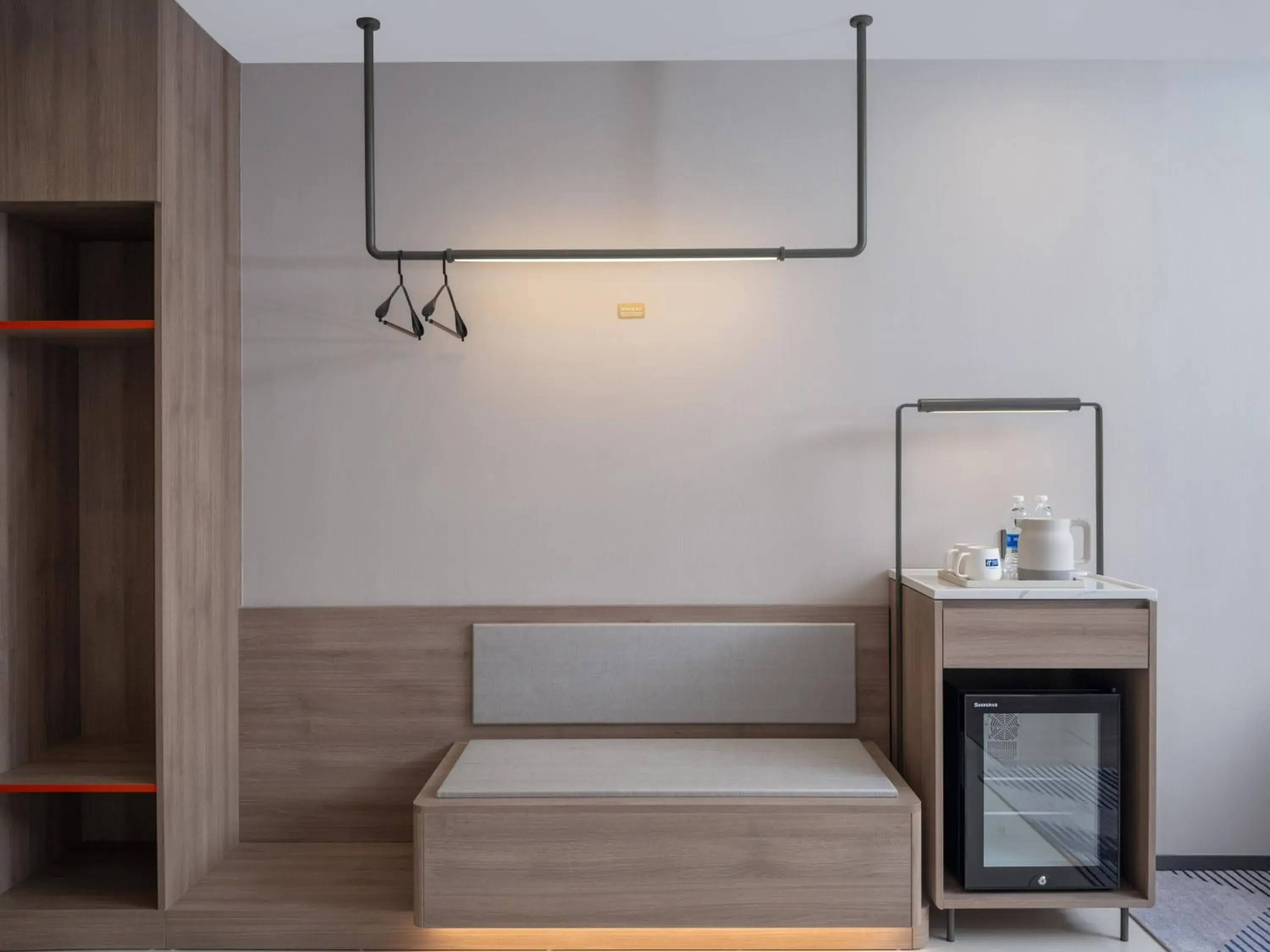 Standard King Room - Accessible in Holiday Inn Express Wuxi Taihu by IHG Standard King Room - Accessible in Holiday Inn Express Wuxi Taihu by IHG