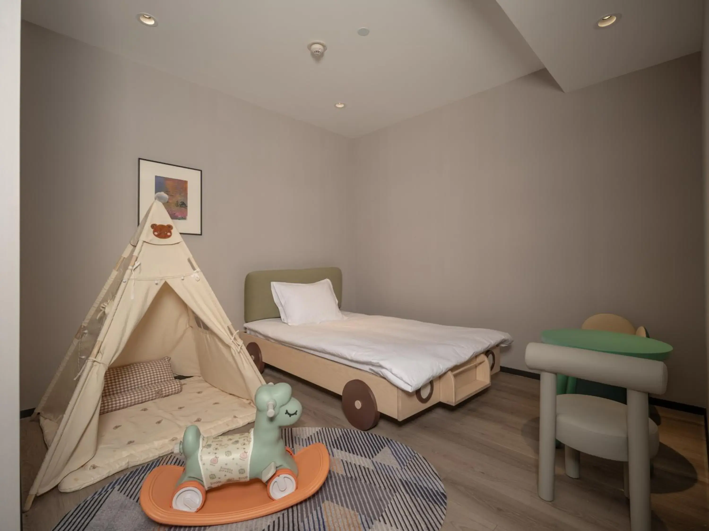 One-Bedroom King Suite - Kids Theme in Holiday Inn Express Wuxi Taihu by IHG One-Bedroom King Suite - Kids Theme in Holiday Inn Express Wuxi Taihu by IHG