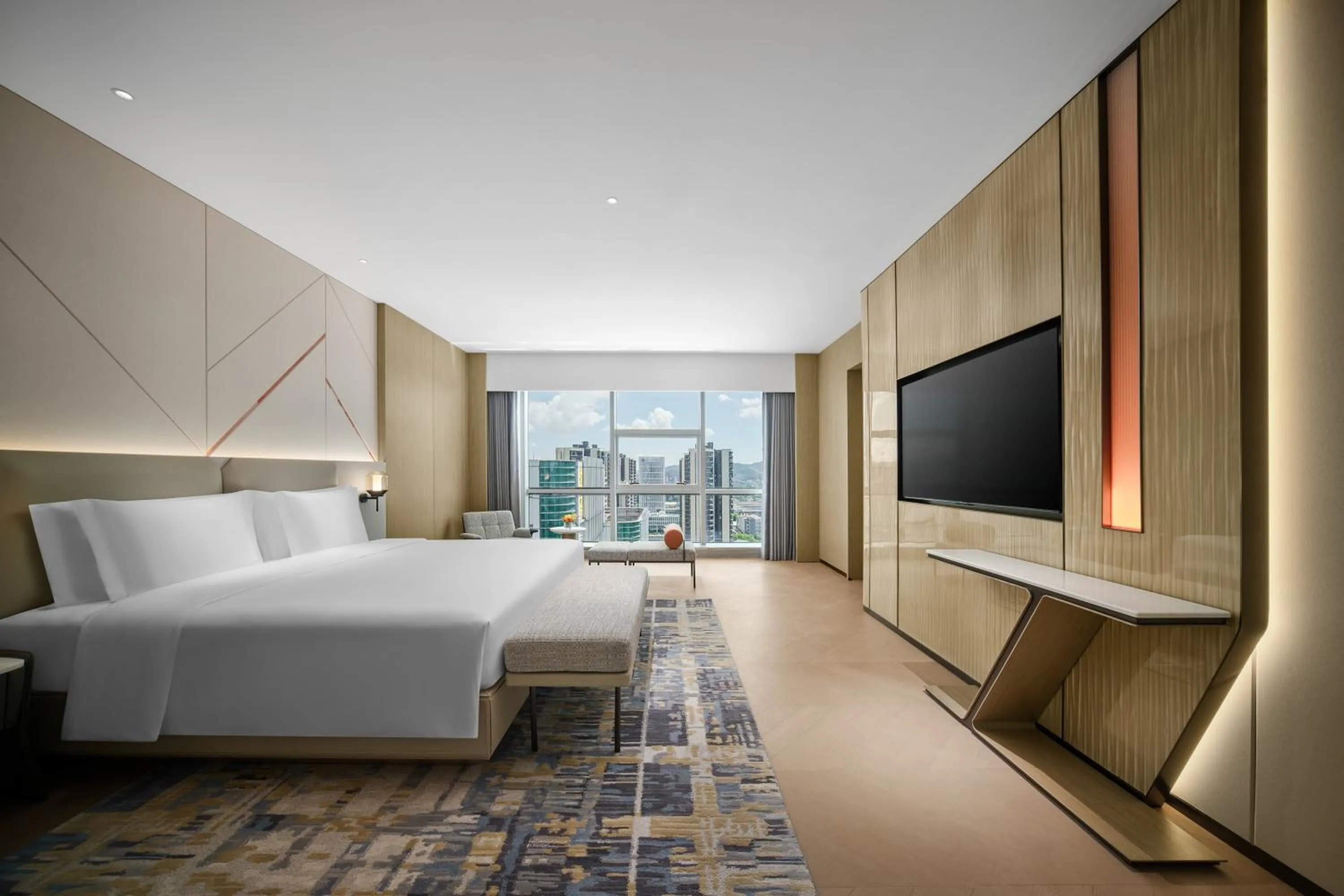 Bedroom in Crowne Plaza Zhongshan Torch High-tech Zone by IHG