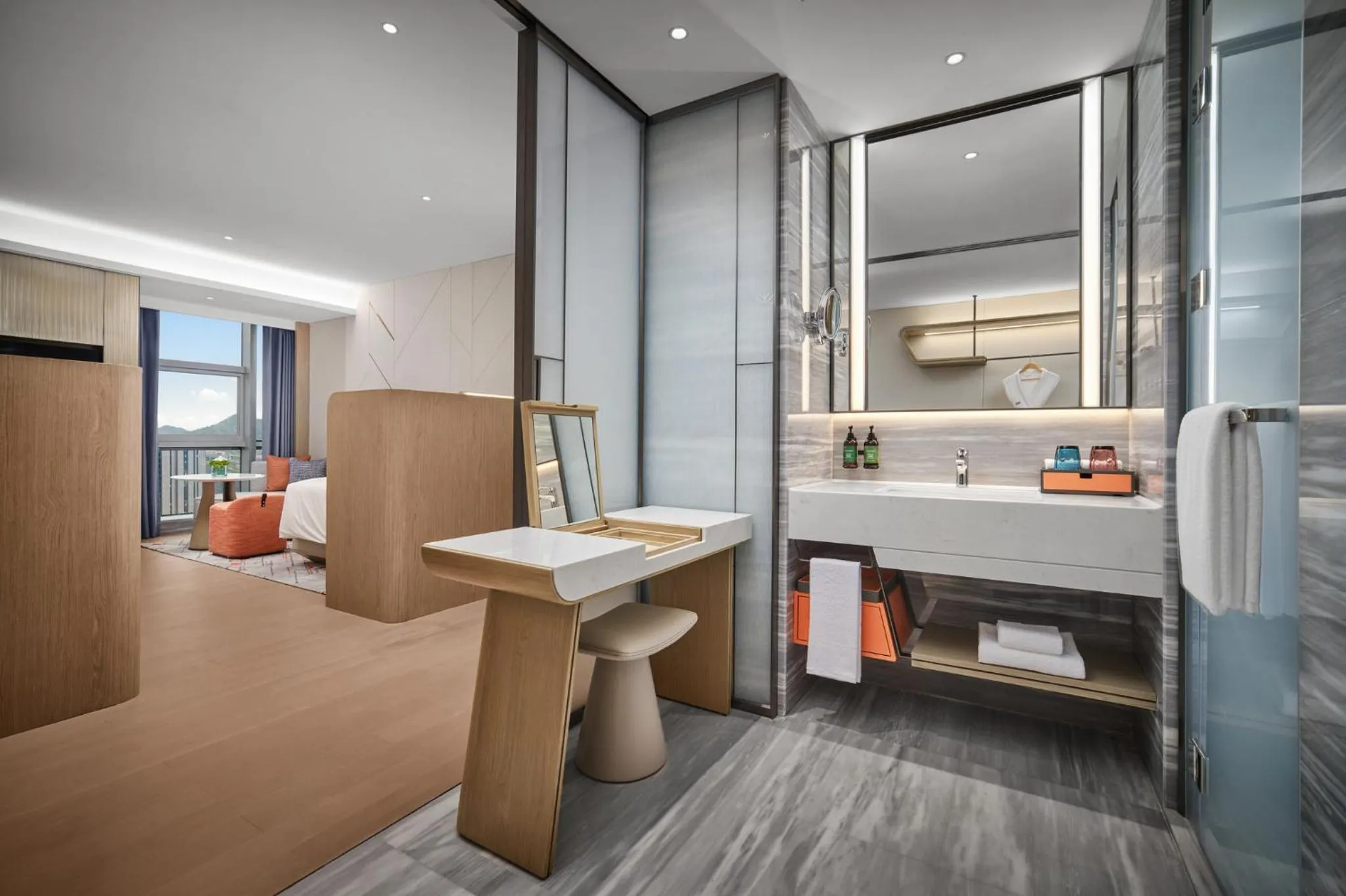 Photo of the whole room in Crowne Plaza Zhongshan Torch High-tech Zone by IHG