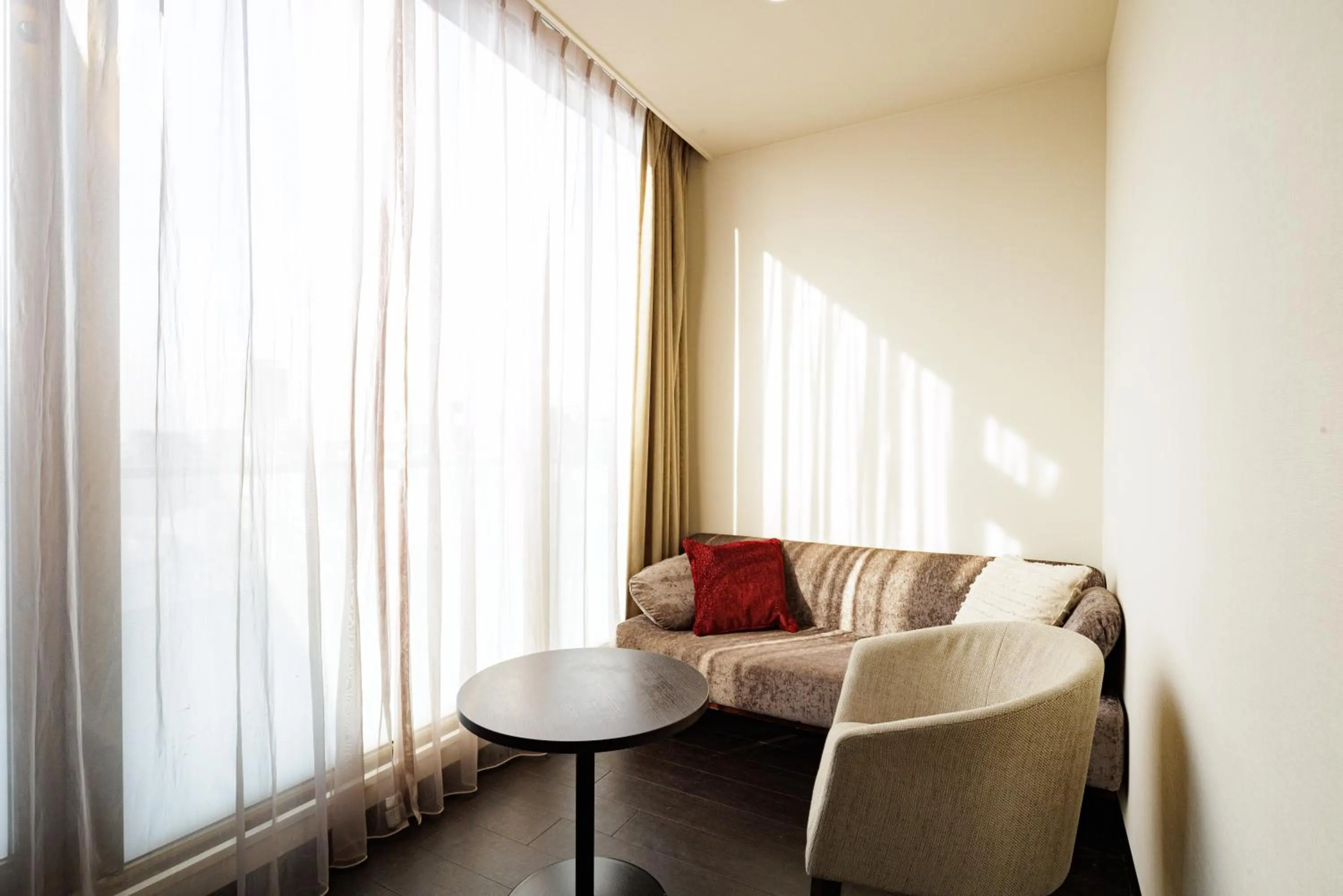 Photo of the whole room in HOTEL AMANEK Osaka Namba