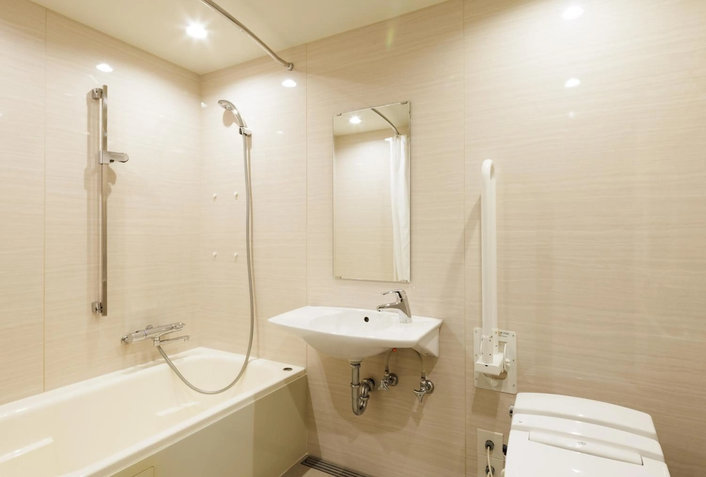 Bathroom in HOTEL AMANEK Osaka Namba