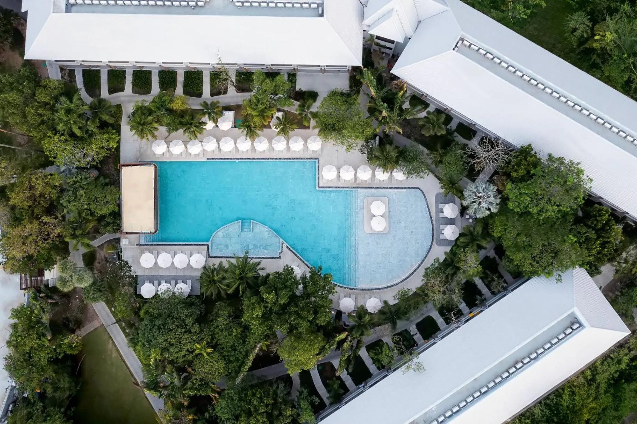 Swimming pool in Centara Karon Villas Phuket