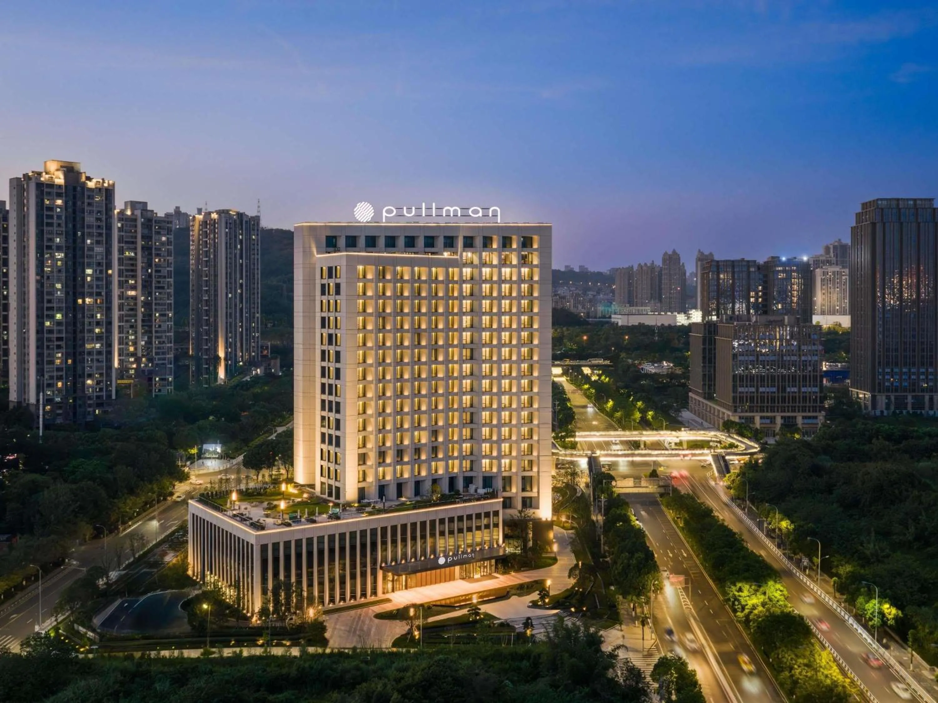 Property building in Pullman Chongqing Xiyue
