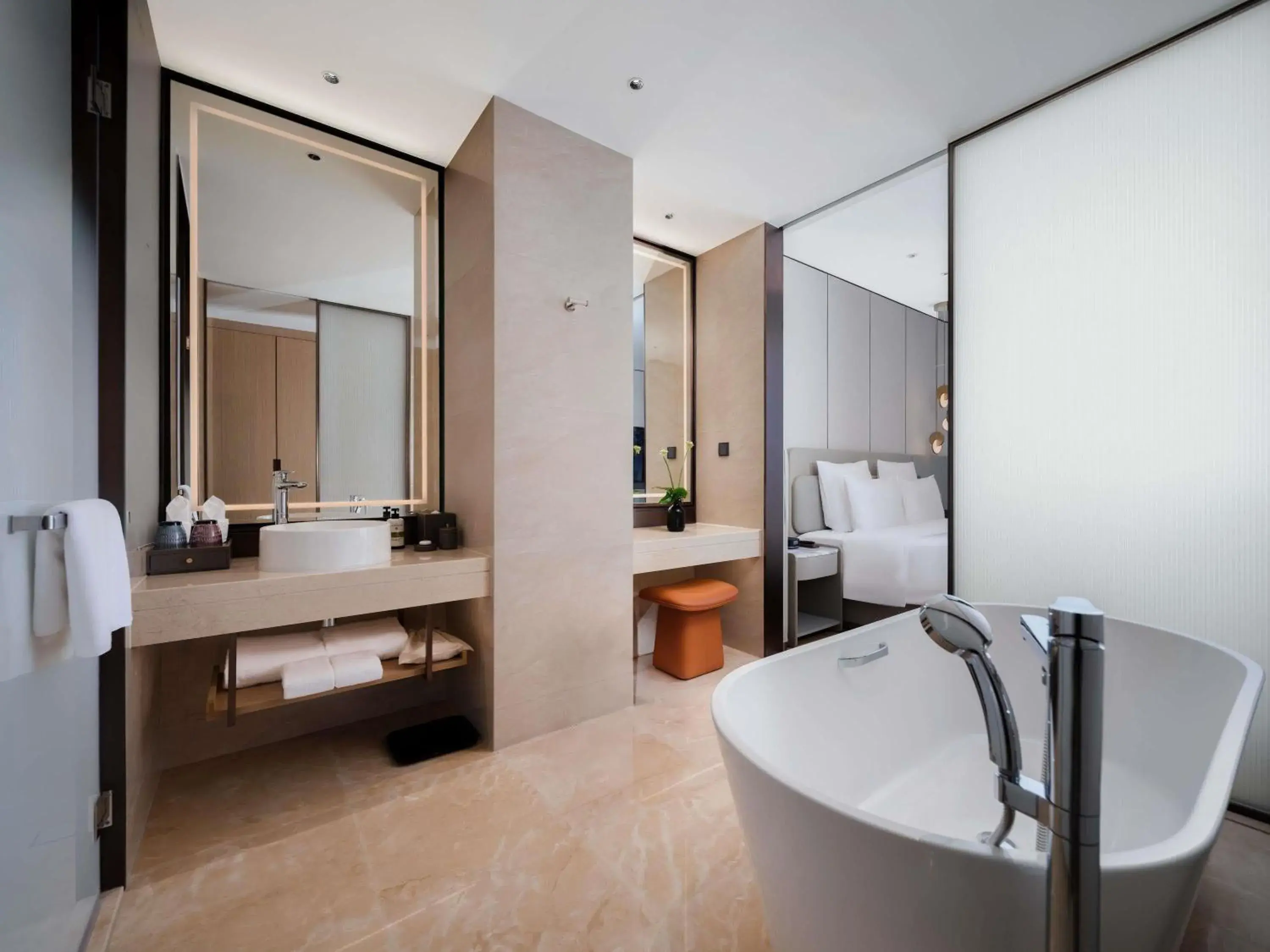 Superior Executive King Room in Pullman Chongqing Xiyue Superior Executive King Room in Pullman Chongqing Xiyue