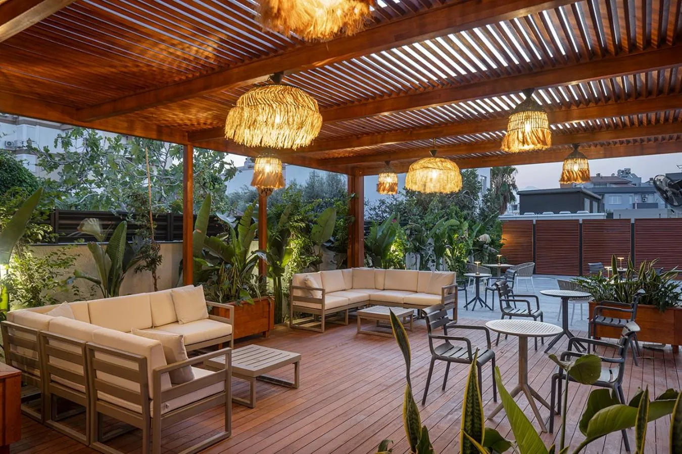 Garden in MERCURE ANTALYA KONYAALTI