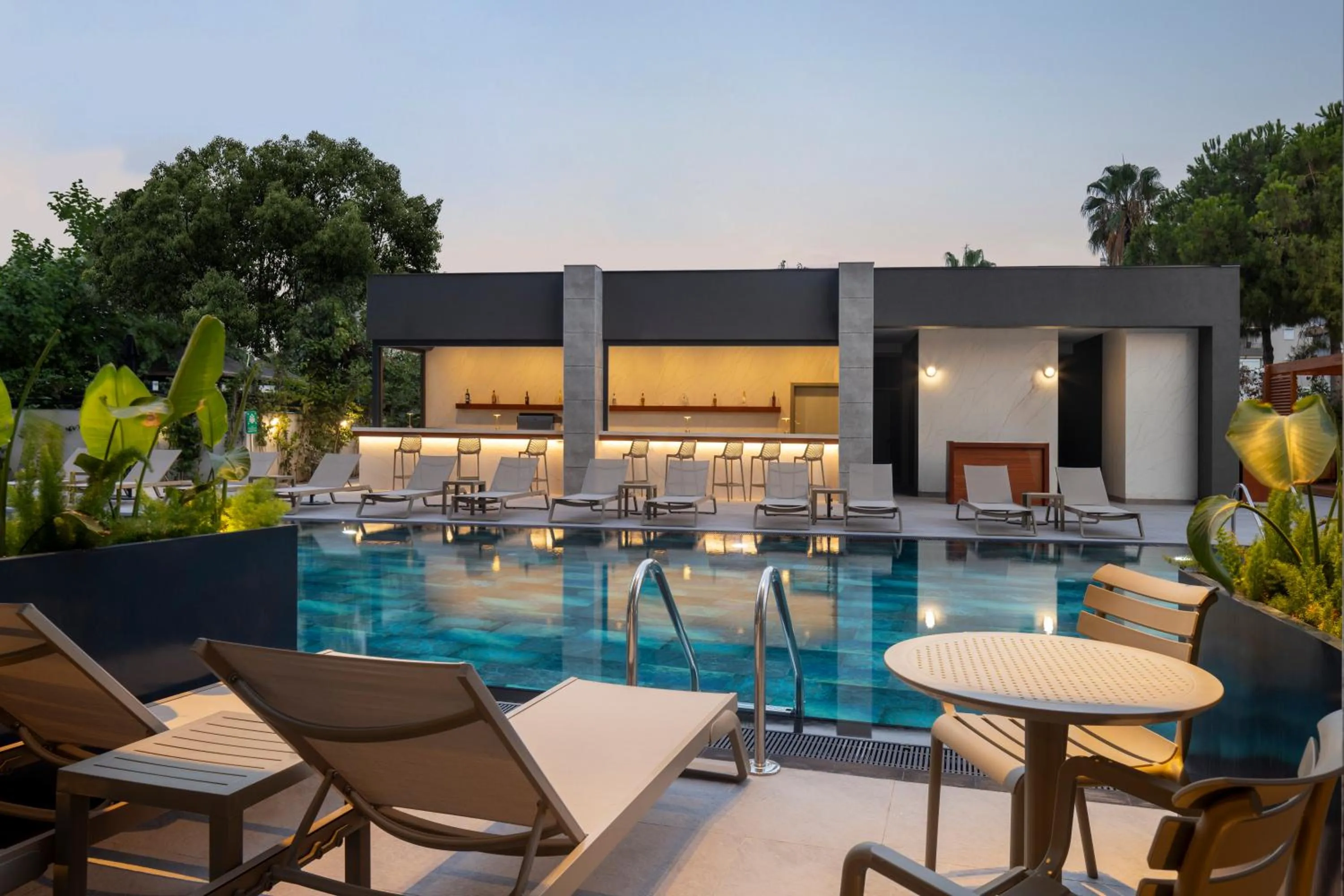 MERCURE ANTALYA KONYAALTI