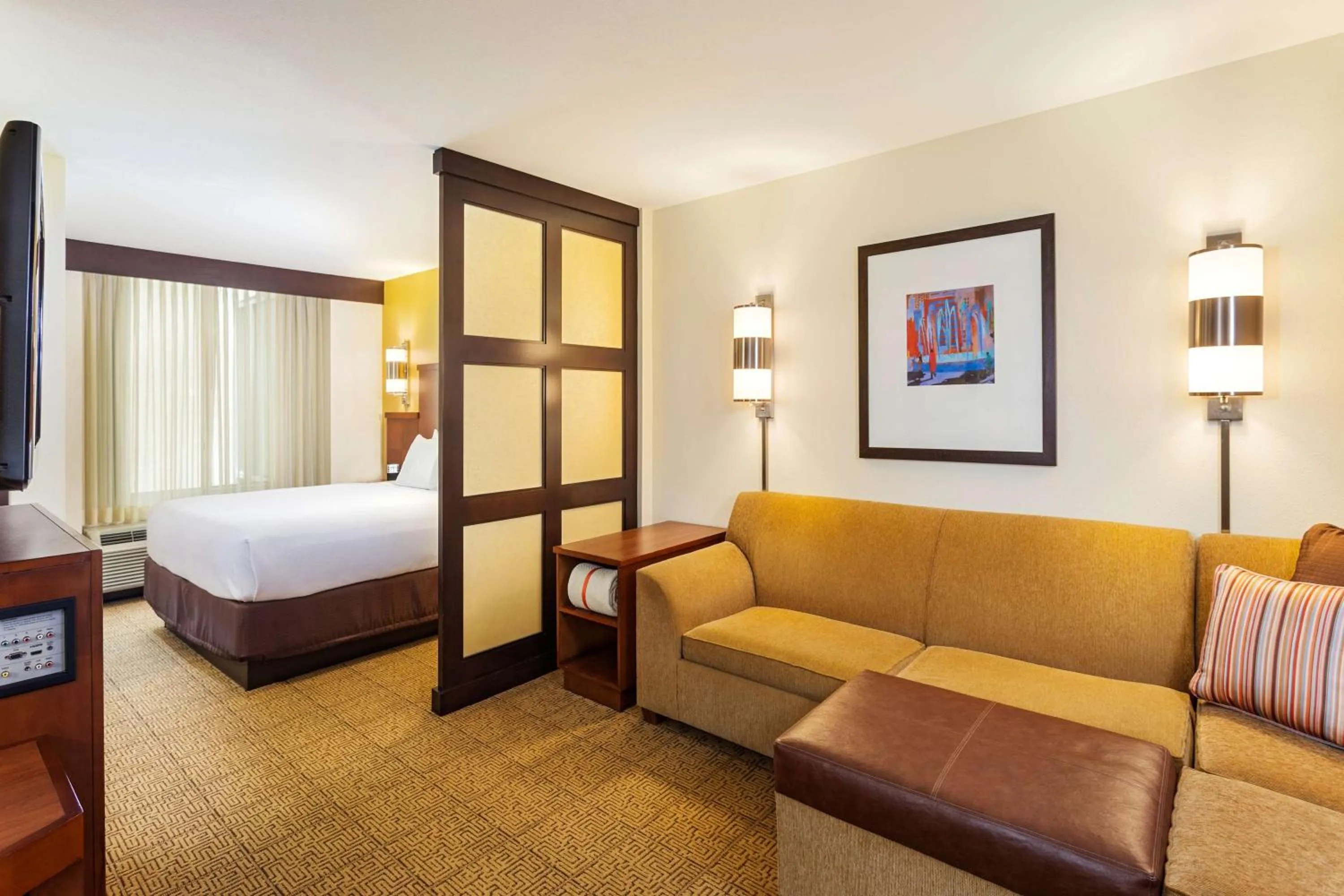 Bedroom in Hyatt Place San Diego-Vista/Carlsbad