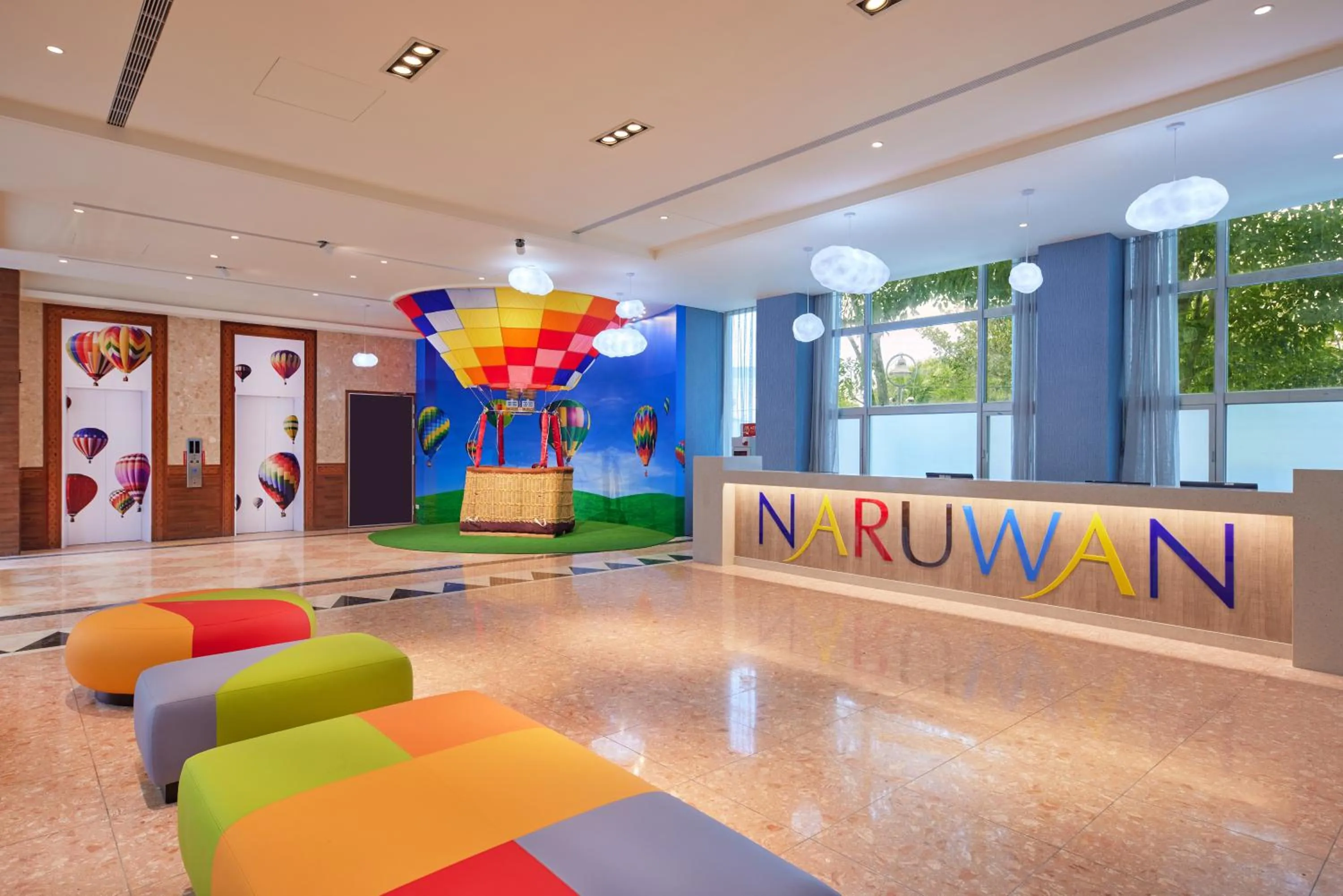 Lobby or reception in Naruwan Inn