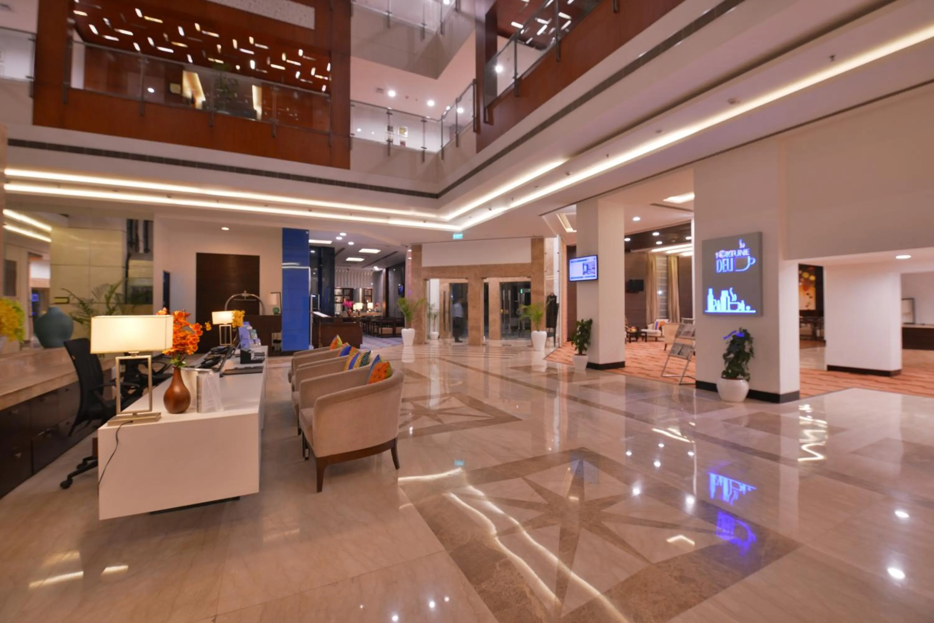 Lobby or reception in Fortune Park Orange, Sidhrawali, Gurugram - Member ITC Hotels' Group