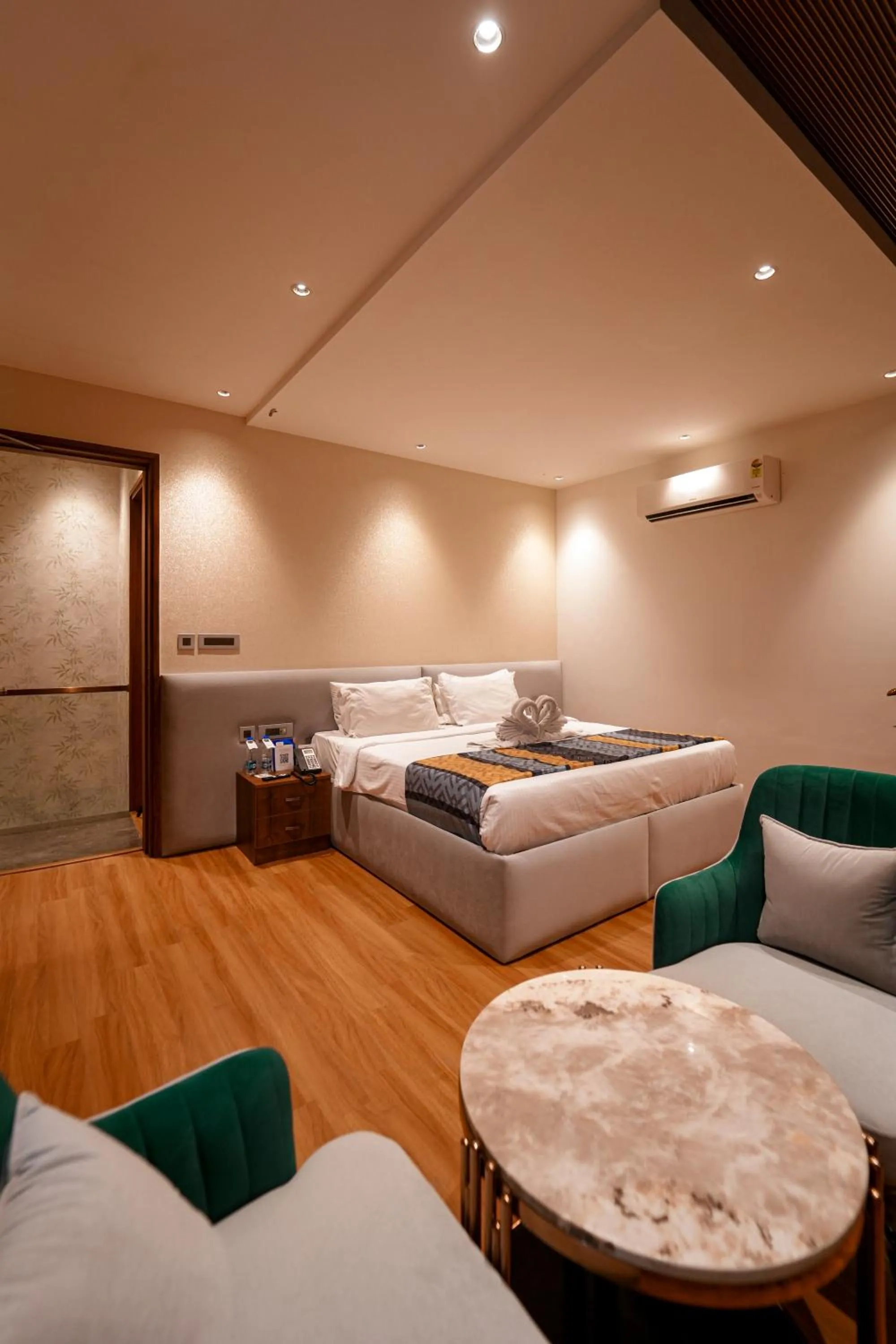 Bed in Fortune Park Orange, Sidhrawali, Gurugram - Member ITC Hotels' Group