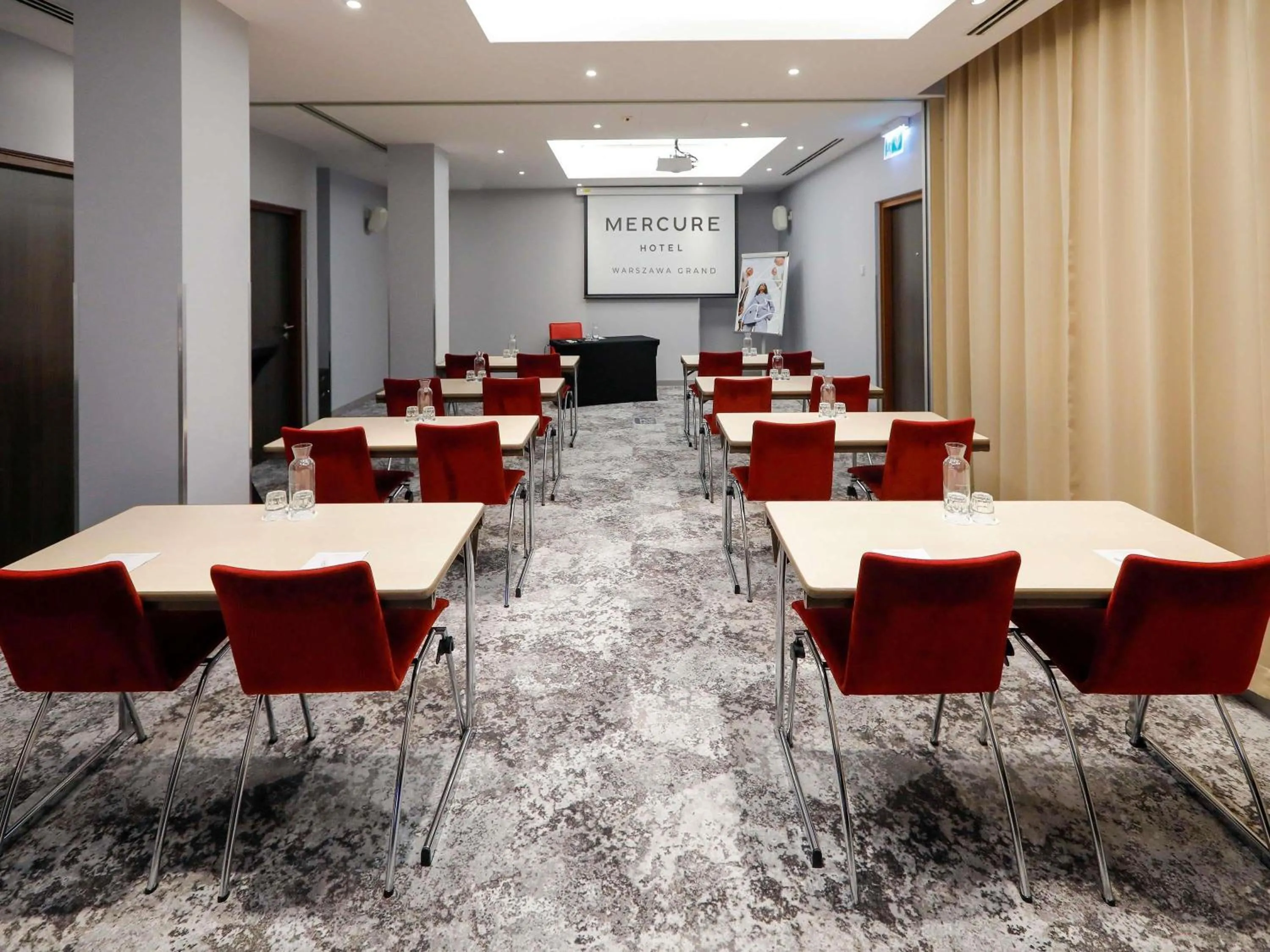 Meeting/conference room in Mercure Warszawa Grand