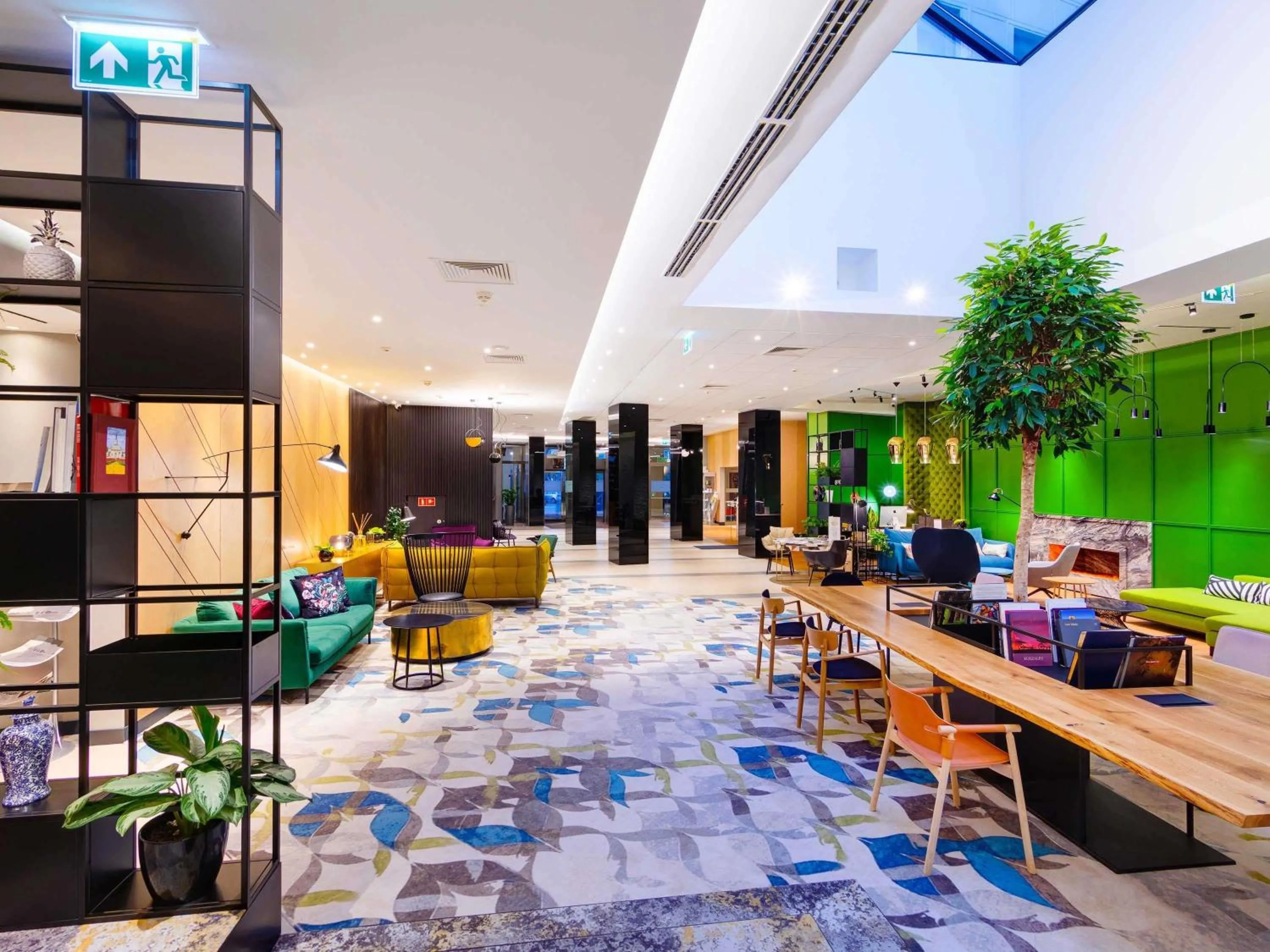 Property building in Mercure Warszawa Grand