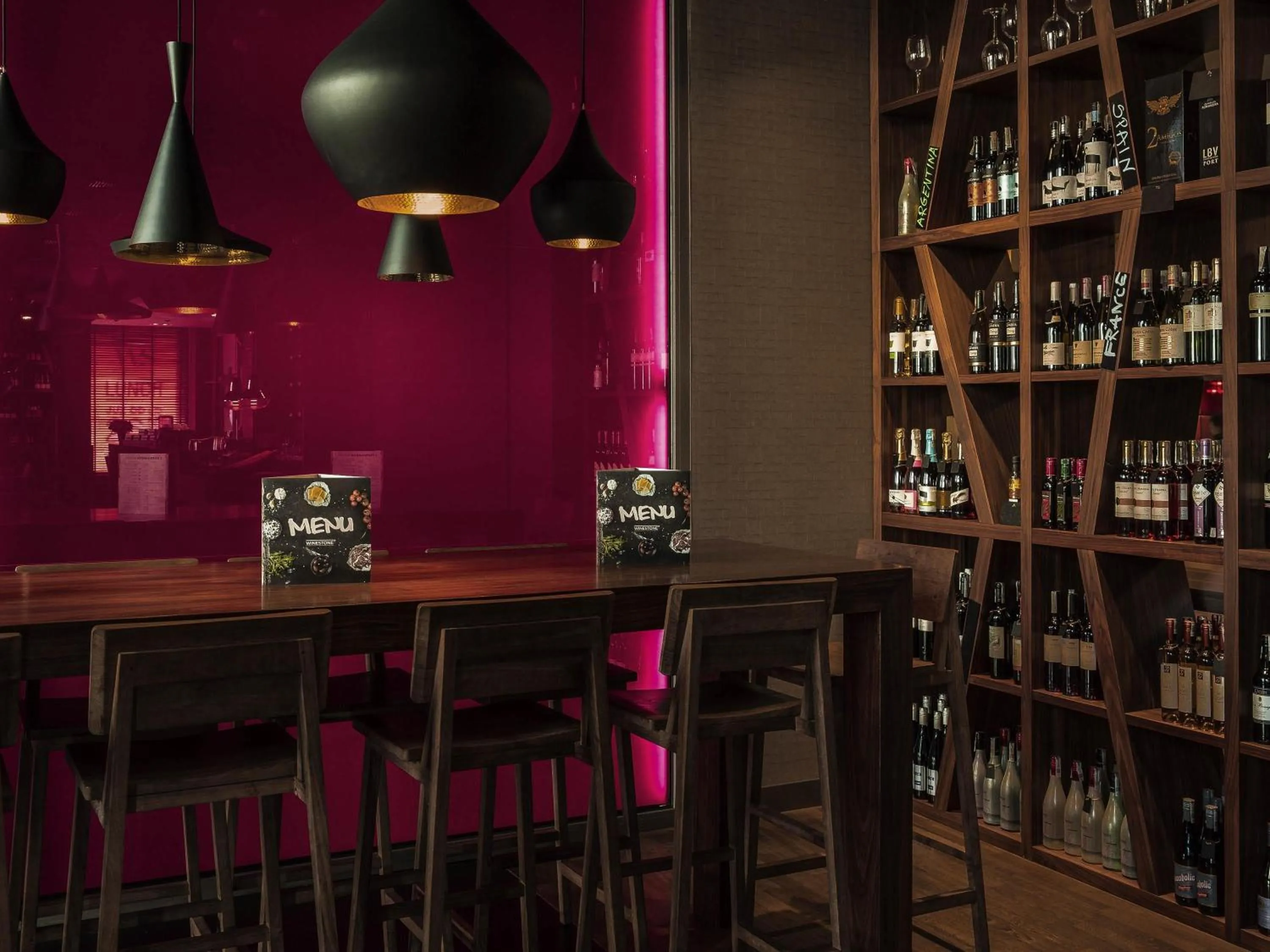Lounge or bar in Mercure Warszawa Grand