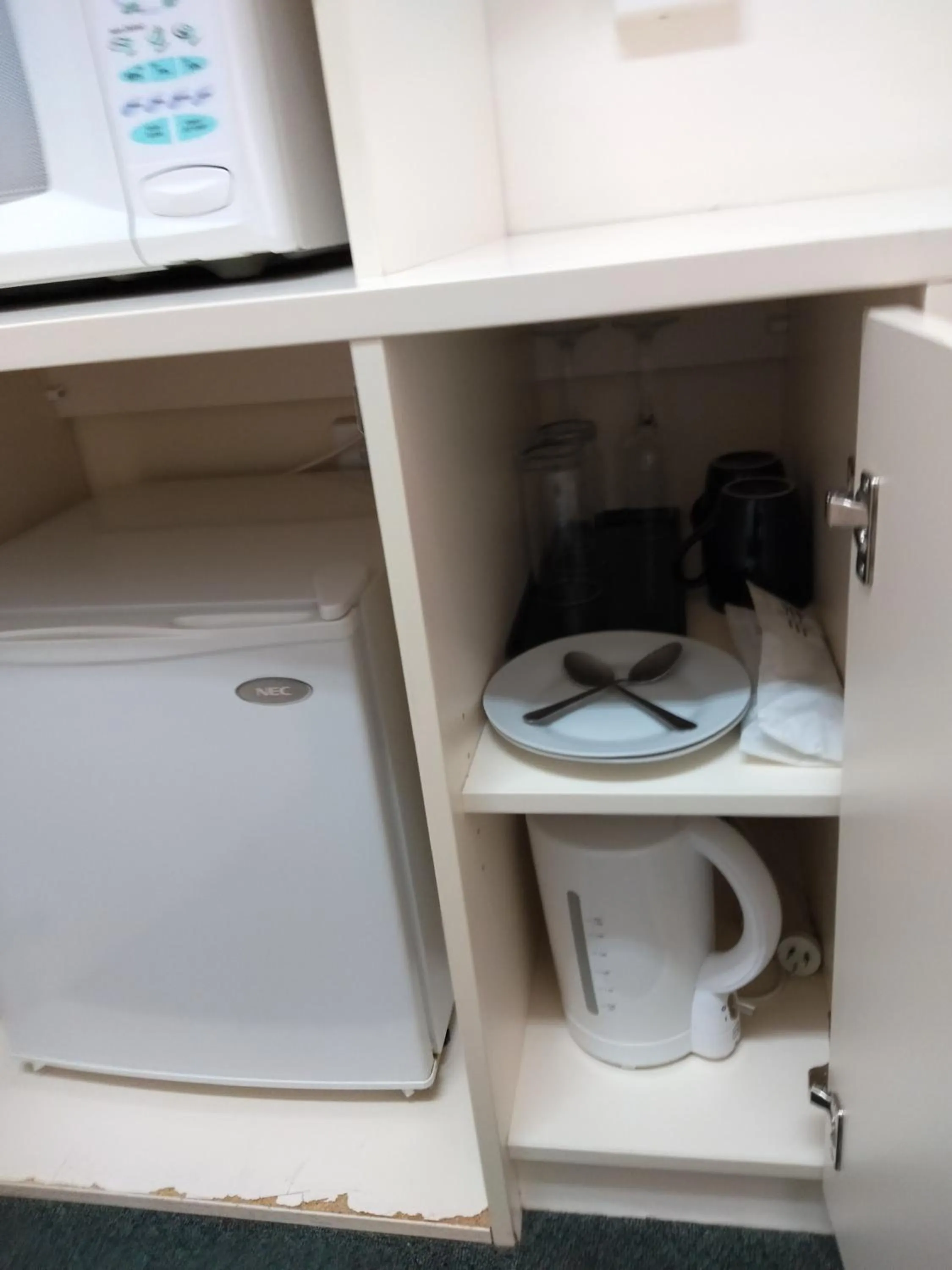 Coffee/tea facilities in Inverell Motel