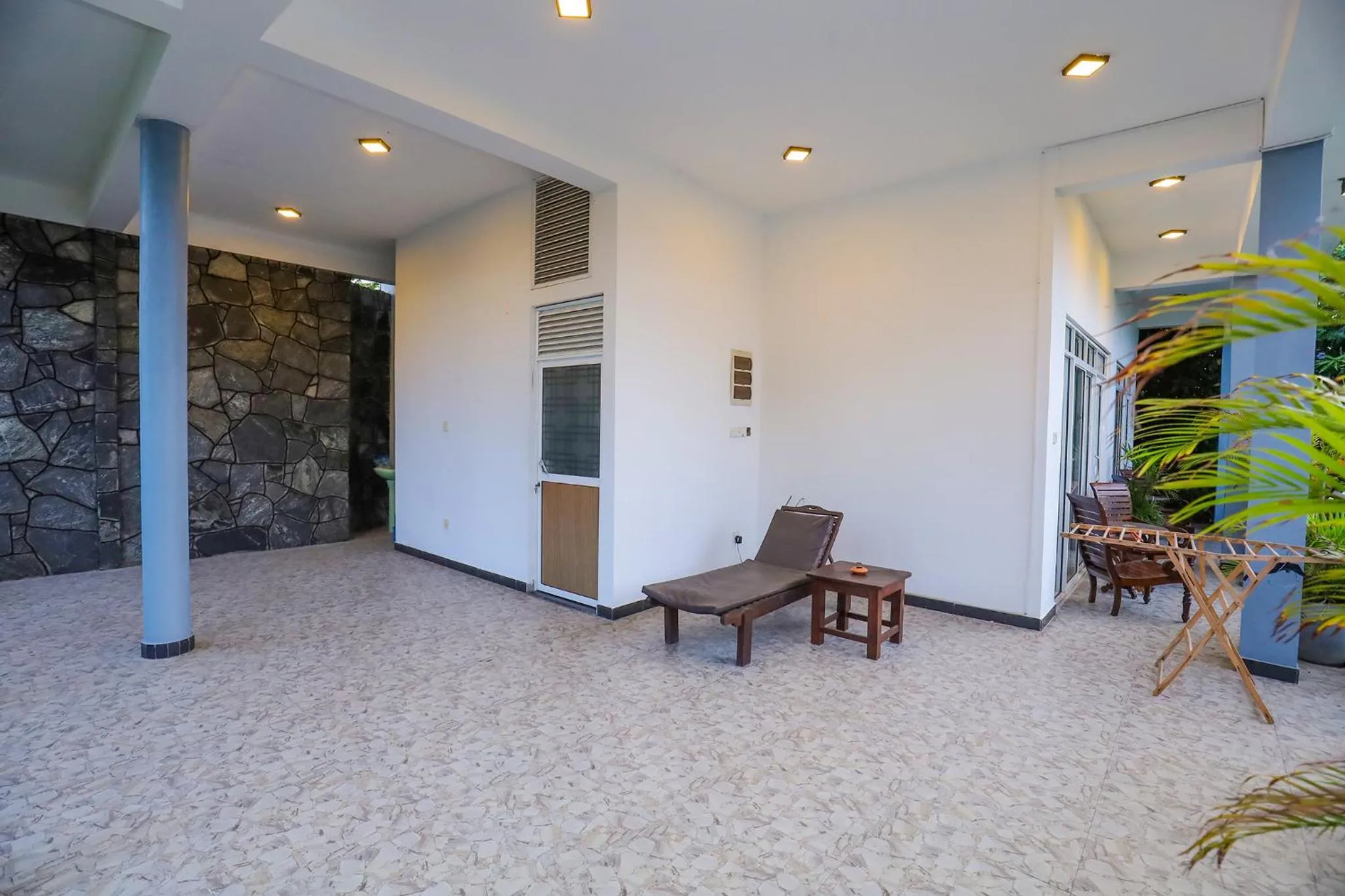 Property building in Tinara River Inn, Weligama