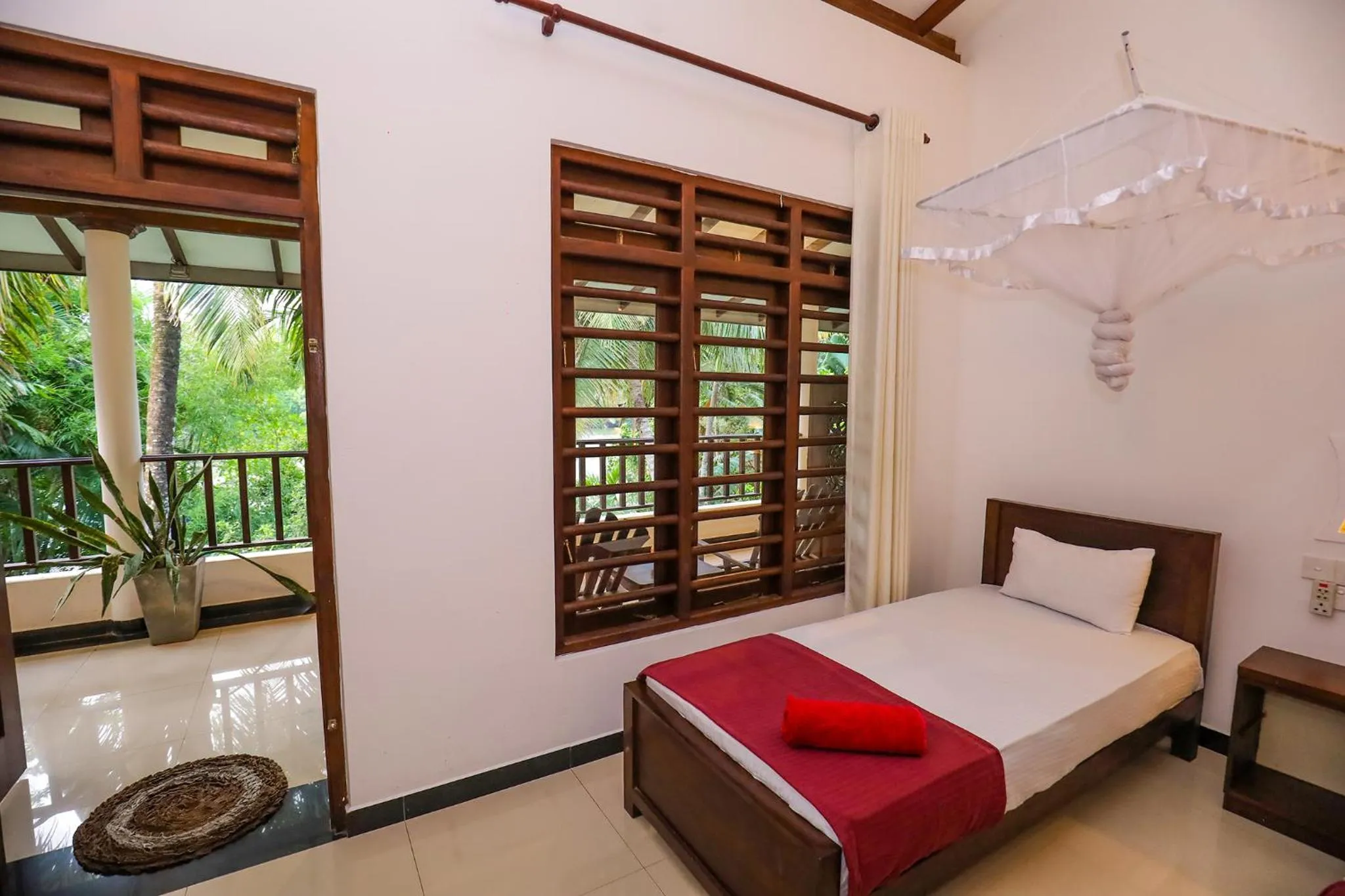 View (from property/room), Bed in Tinara River Inn, Weligama