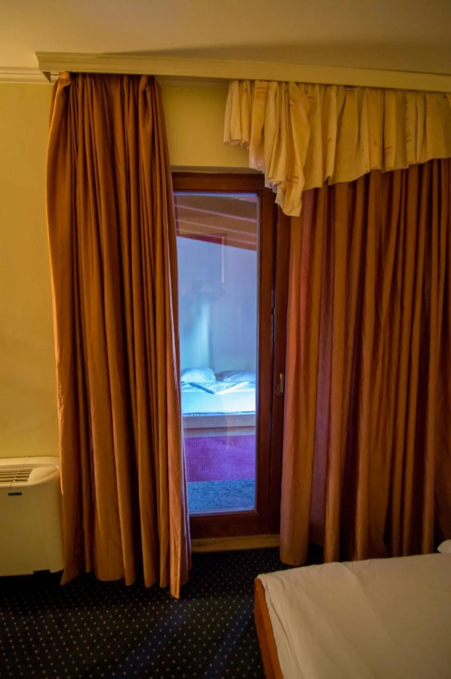 Decorative detail, Bed in Hotel Ana