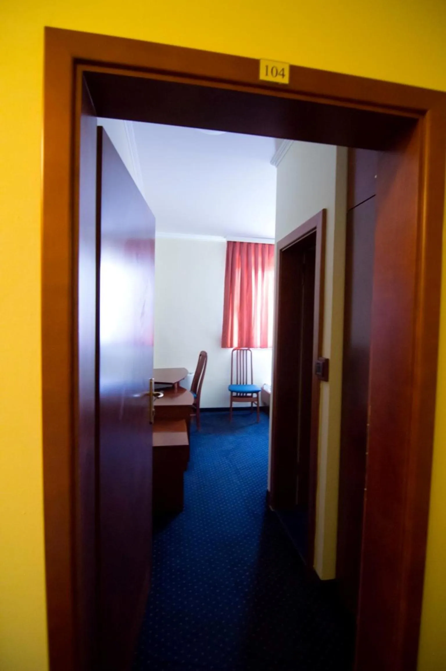 Seating area, Bed in Hotel Ana