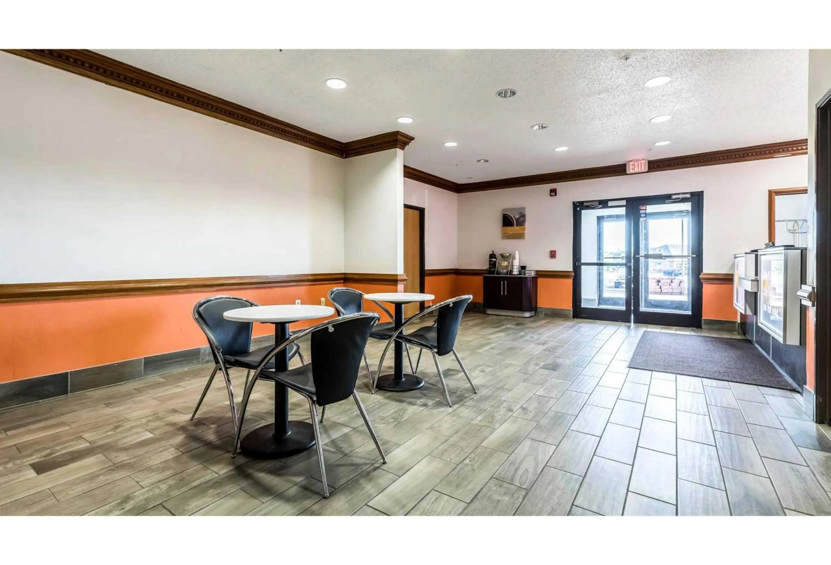 Lobby or reception in Studio 6 Indianapolis, IN - Southport