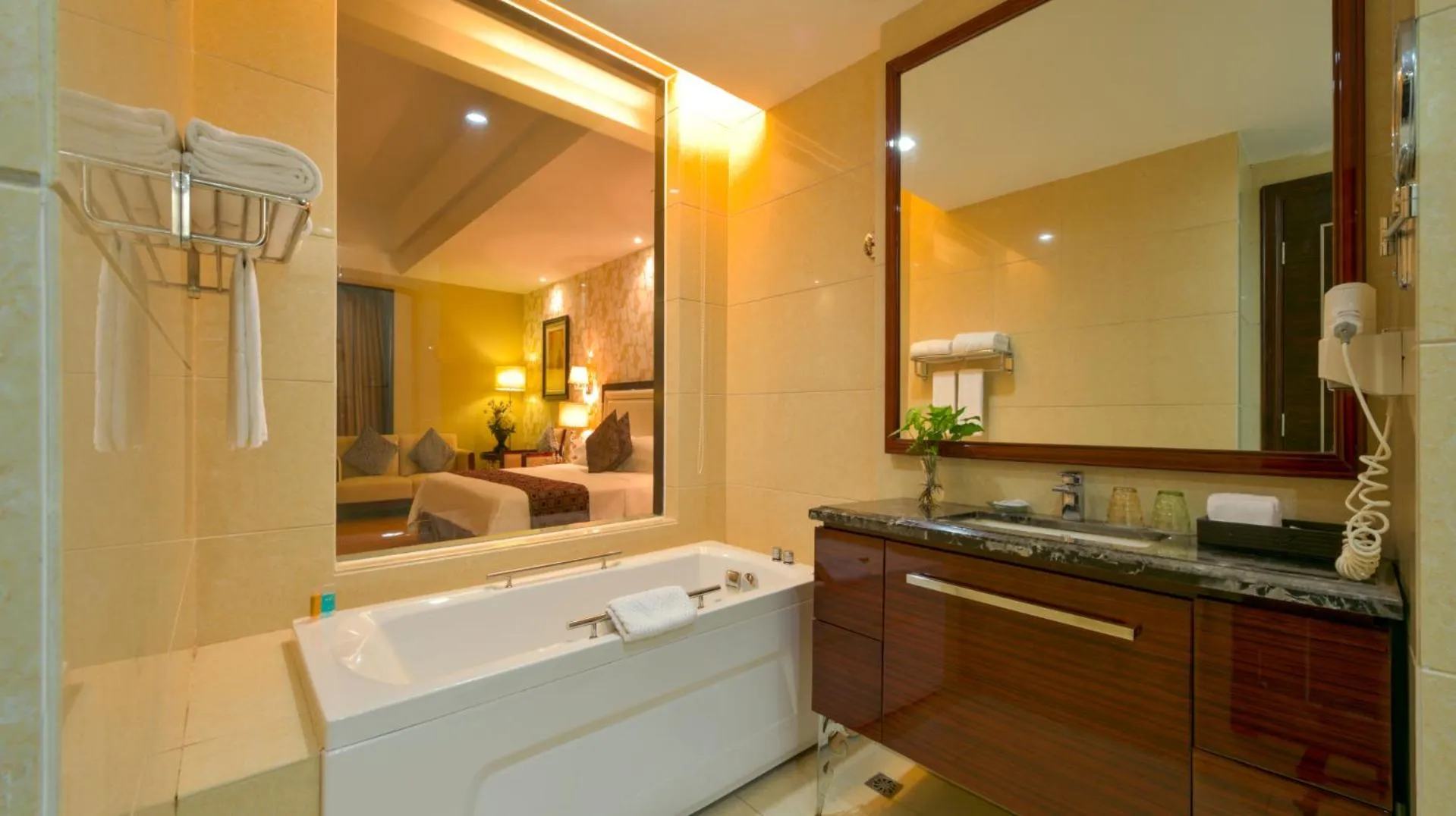 Bed in Country Garden Phoenix Hotel Huizhou Huiyang