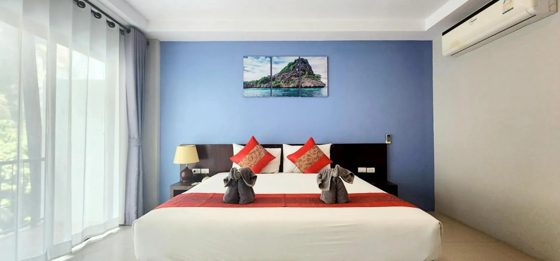 Bed in Andaman Pearl Resort