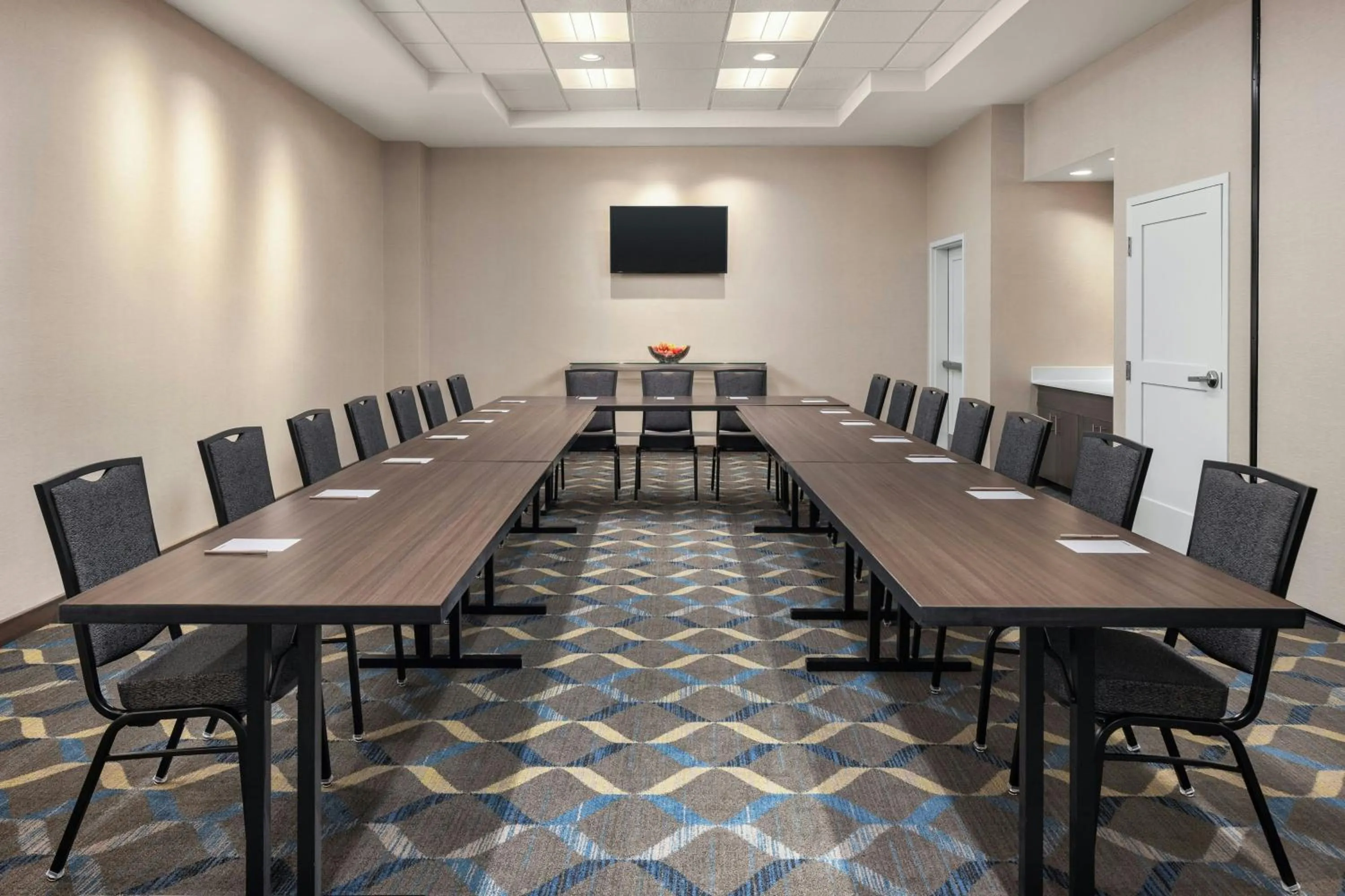 Meeting/conference room in Residence Inn by Marriott Ann Arbor Downtown