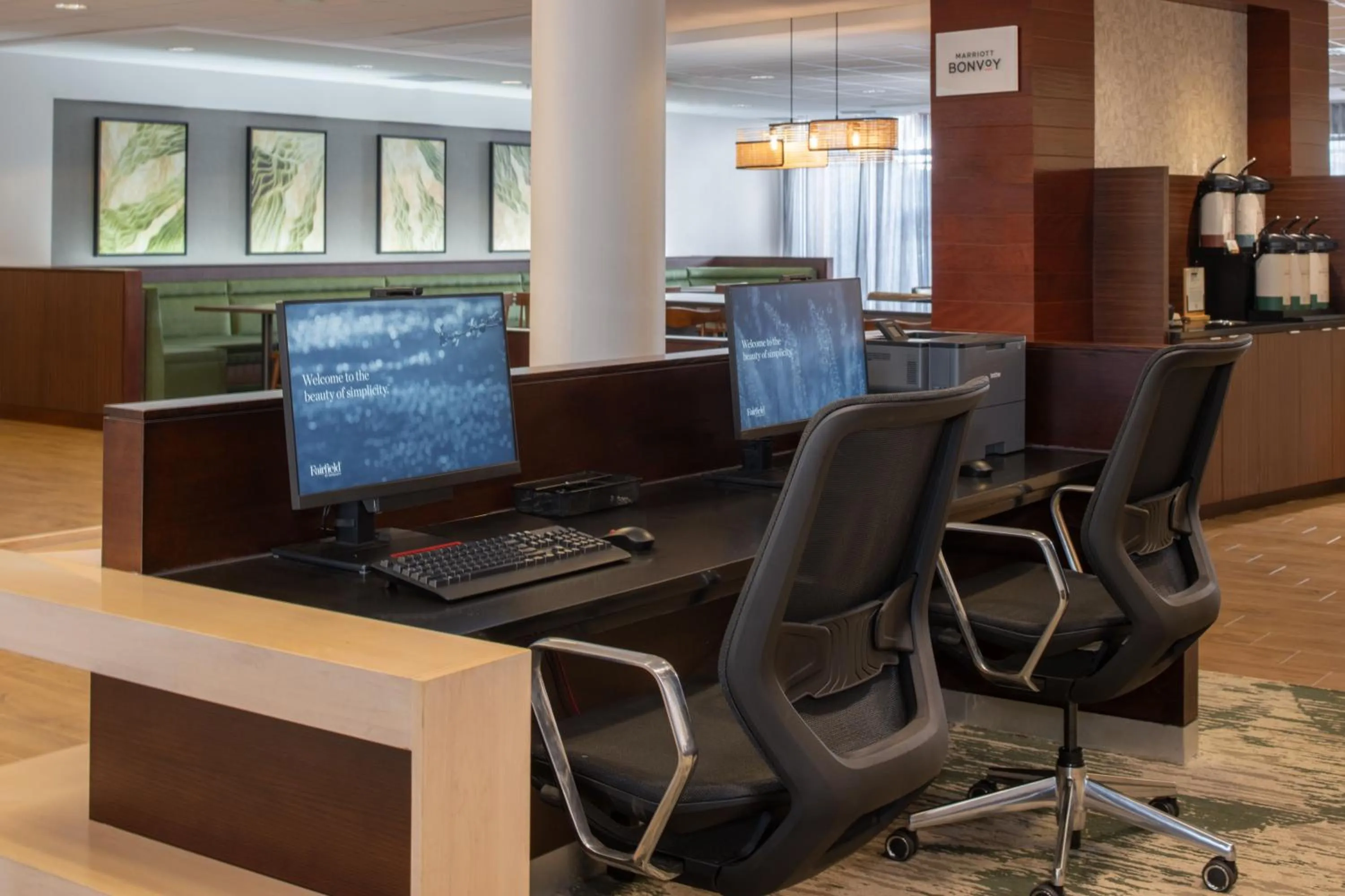 Business facilities in Fairfield Inn & Suites by Marriott Tampa Westshore/Airport