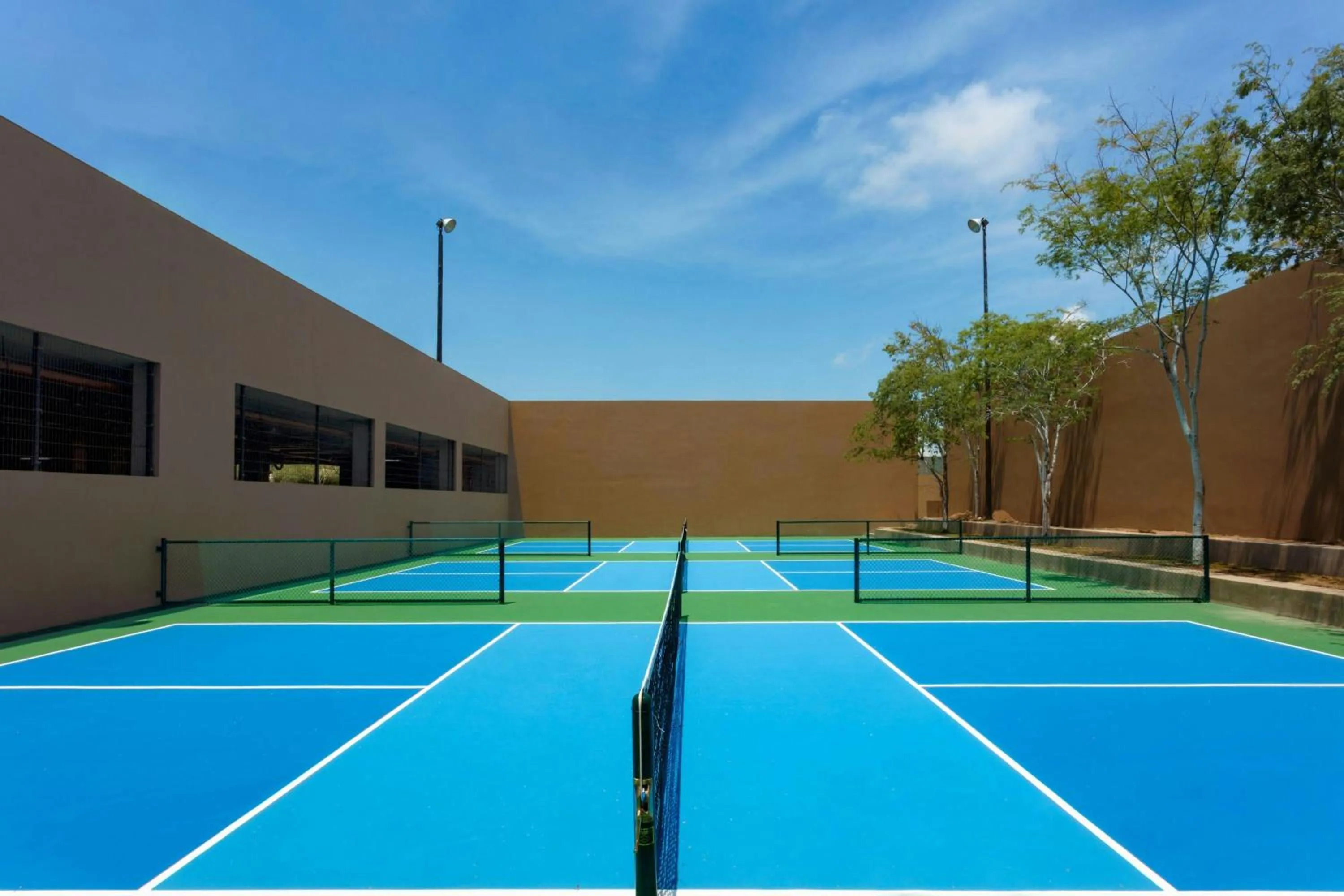 Area and facilities in JW Marriott Los Cabos Beach Resort & Spa