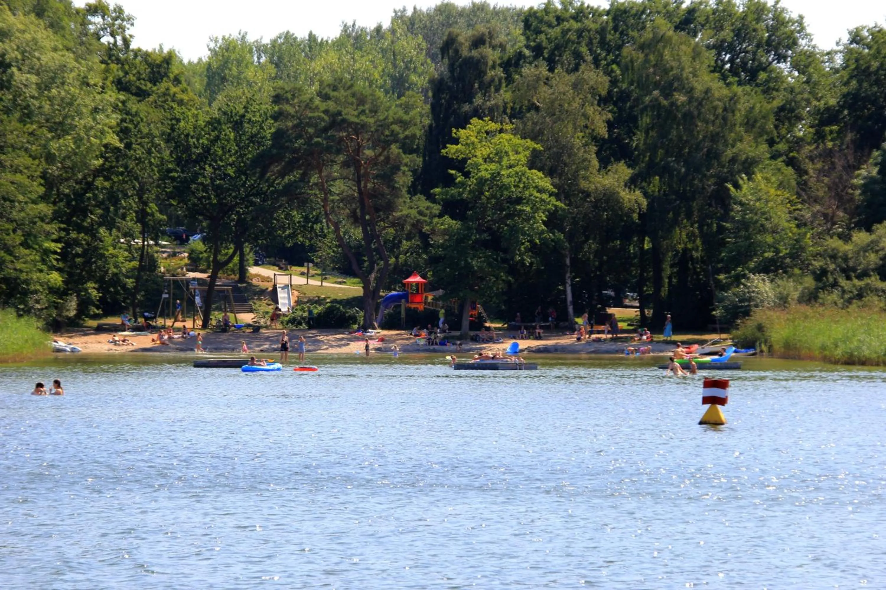 Neighbourhood in Müritzparadies - Feriendorf Alte Fahrt