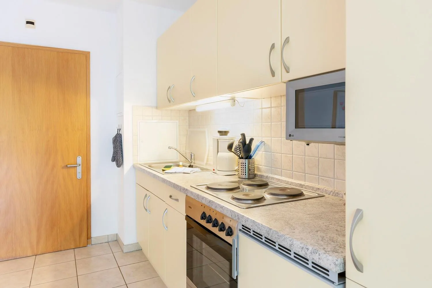 Kitchen or kitchenette in Müritzparadies - Feriendorf Alte Fahrt