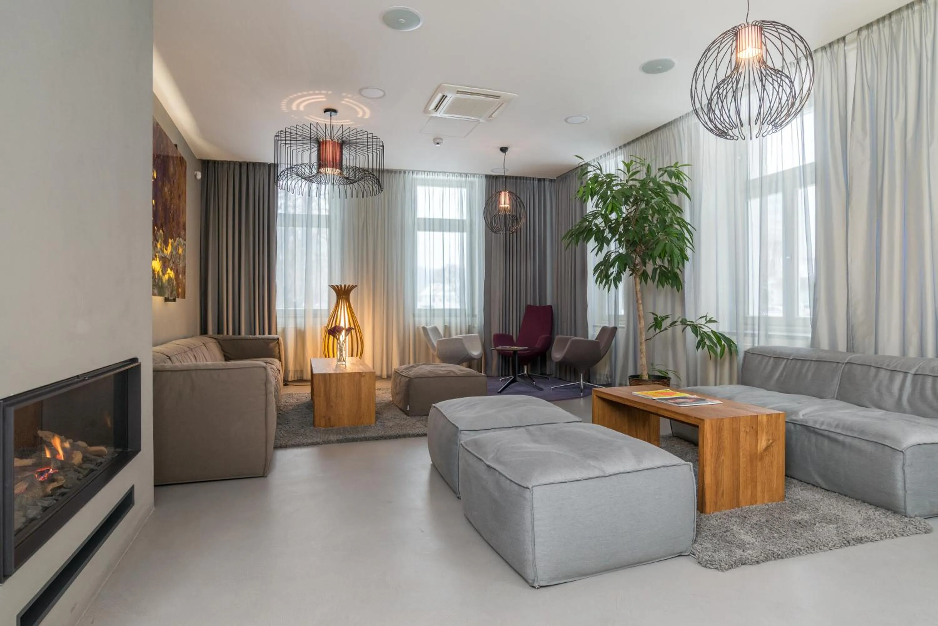 Property building in Fairhotel