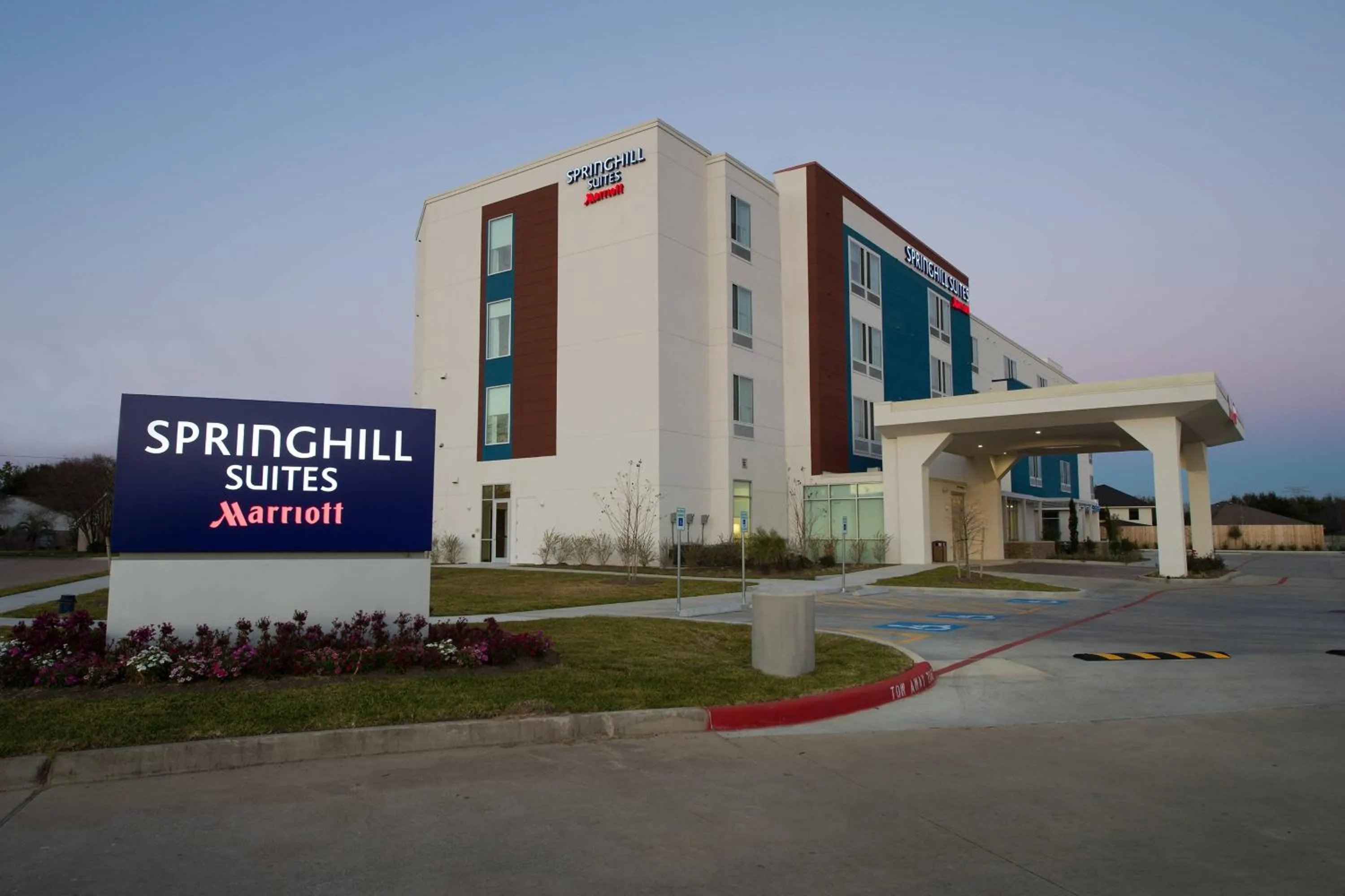 Property building in SpringHill Suites by Marriott Houston Hwy. 290/NW Cypress