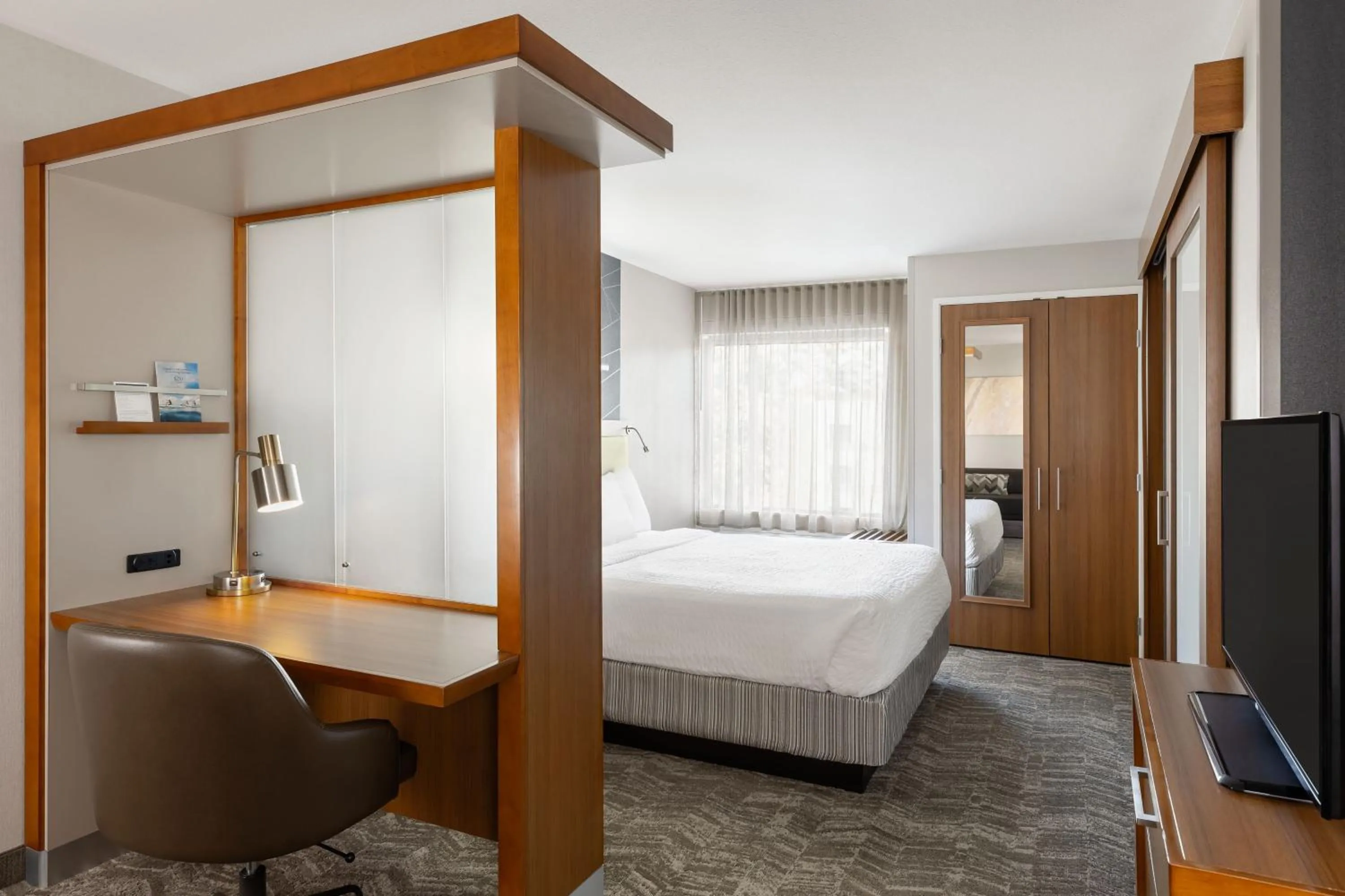 Bedroom, Bed in SpringHill Suites by Marriott Wisconsin Dells