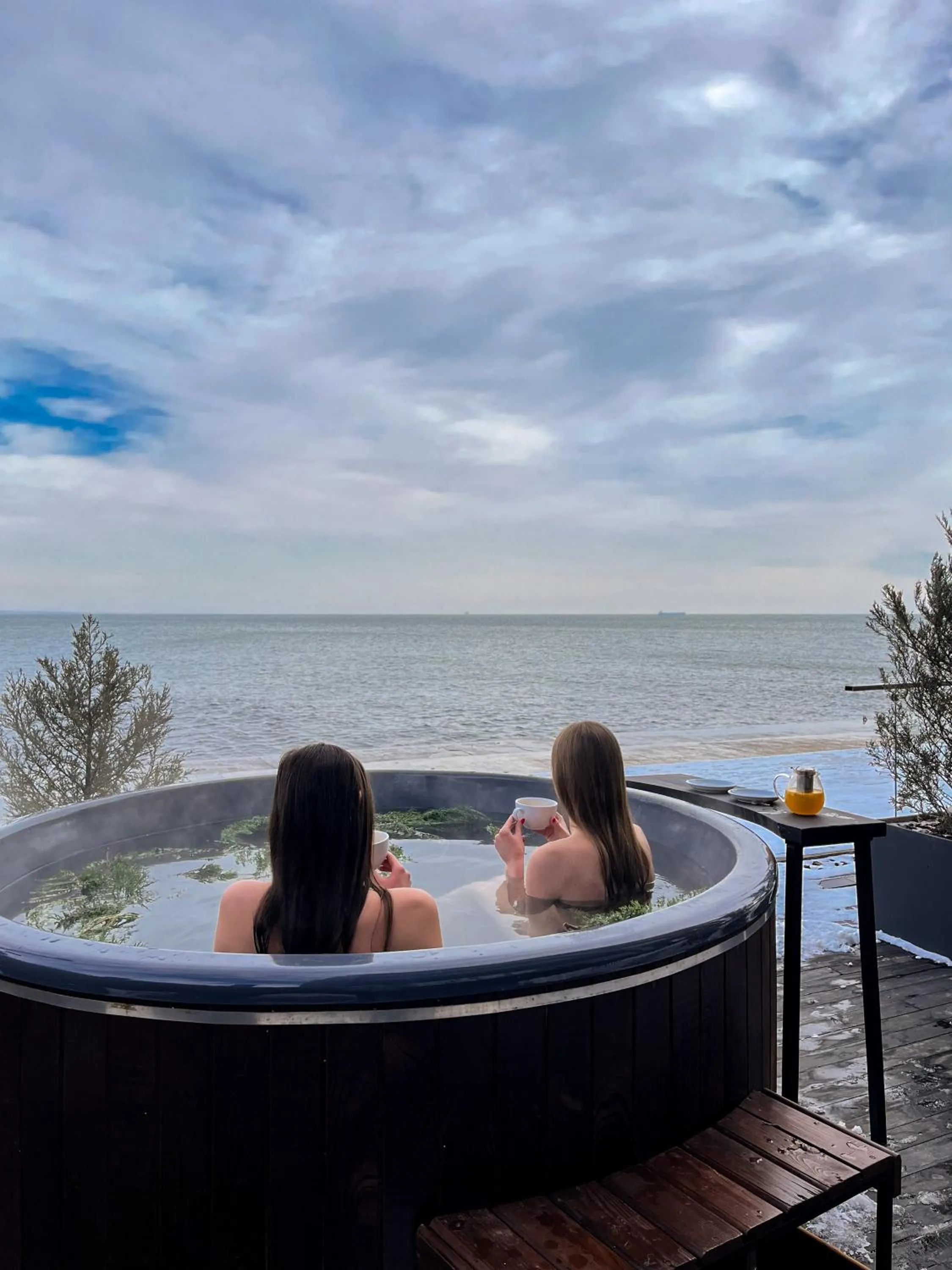 Hot Tub in M1 Club Hotel