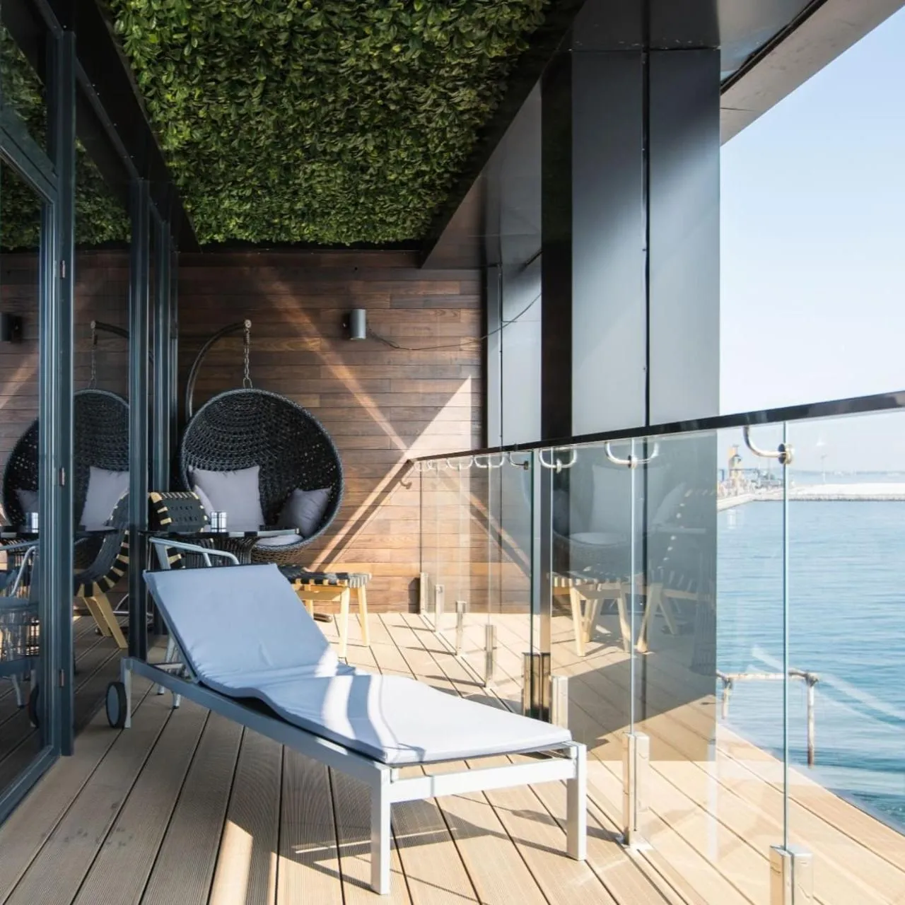 Balcony/Terrace in M1 Club Hotel