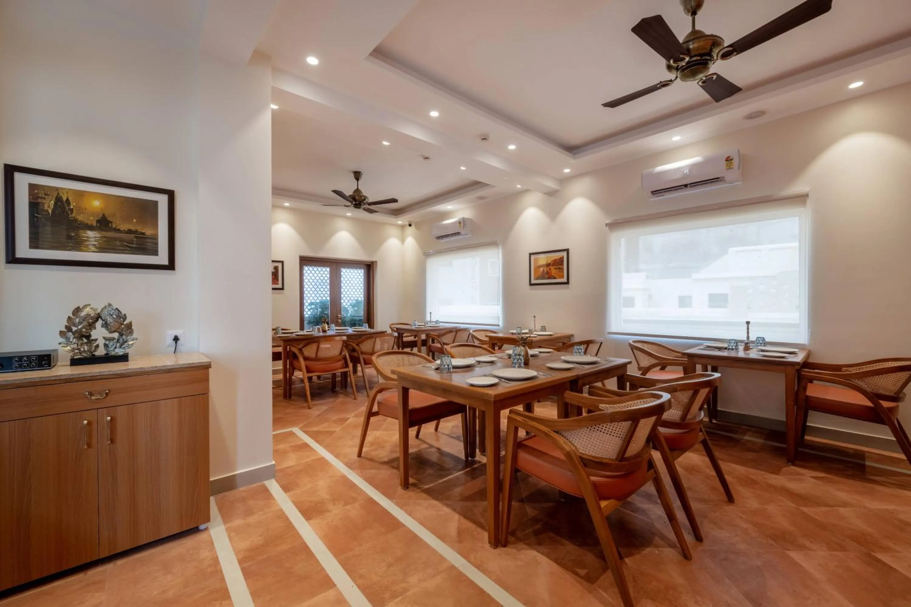 Restaurant/places to eat in juSTa Luxe Kashi Parampara, Varanasi