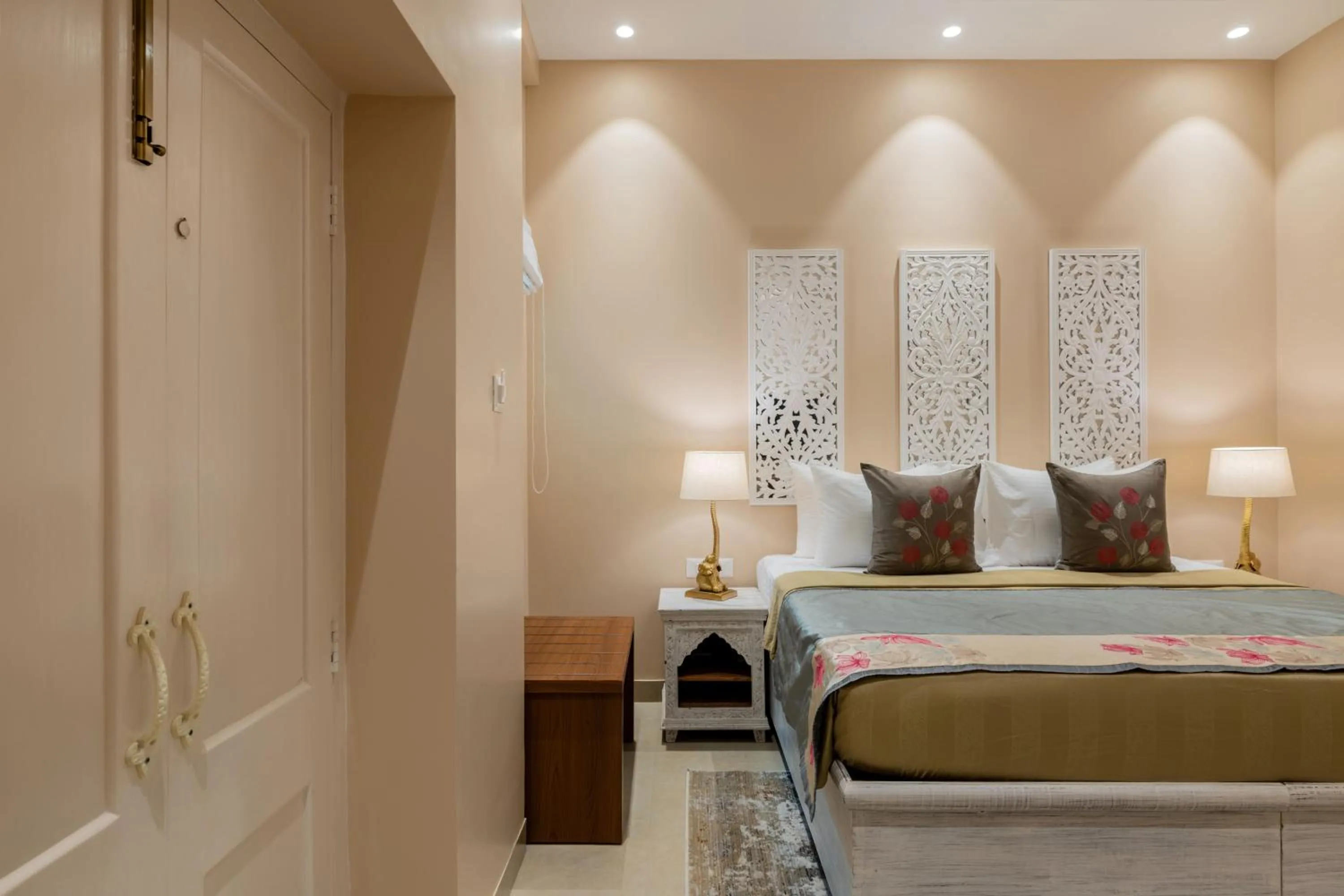 Bedroom, Bed in juSTa Luxe Kashi Parampara, Varanasi