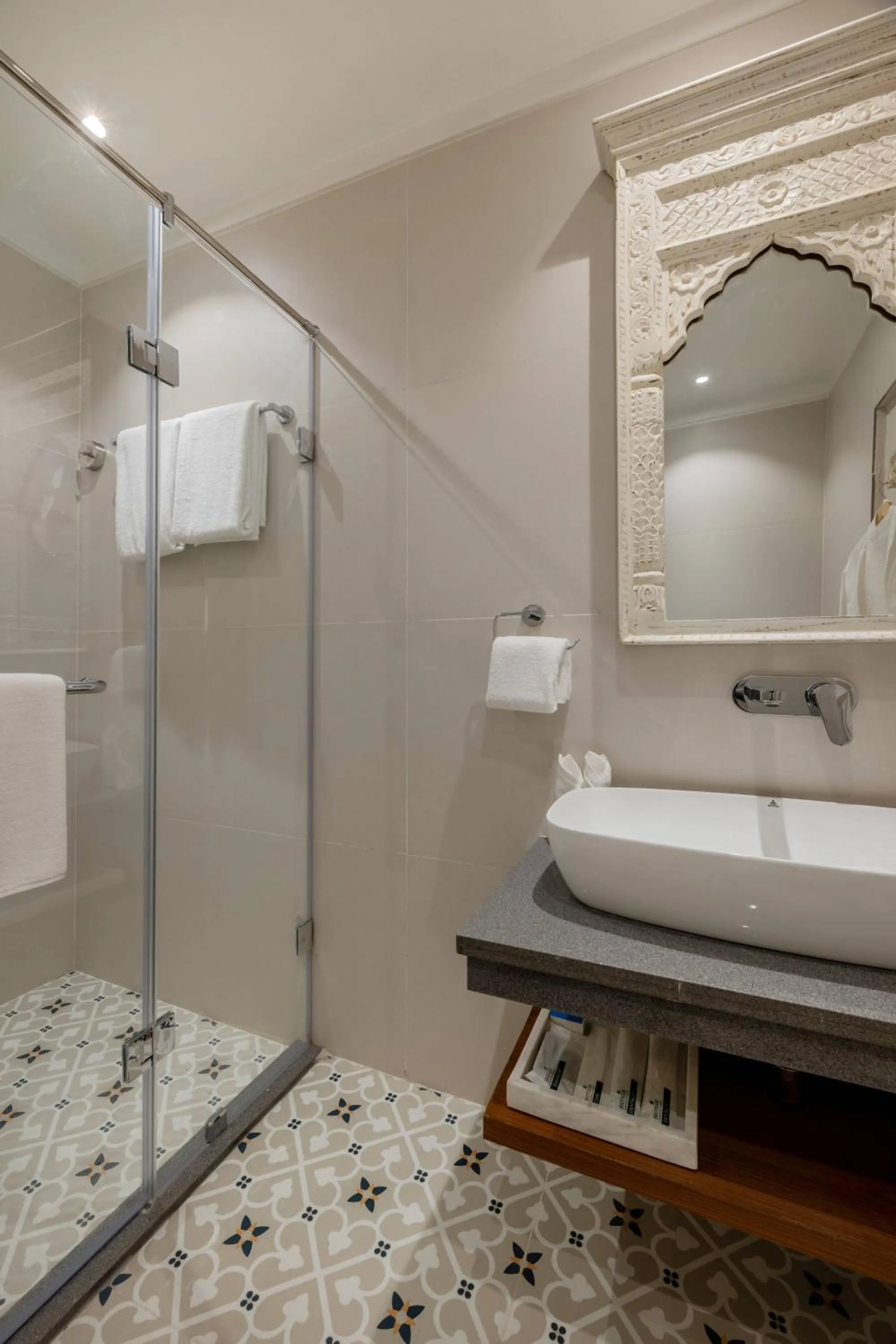 Bathroom in juSTa Luxe Kashi Parampara, Varanasi