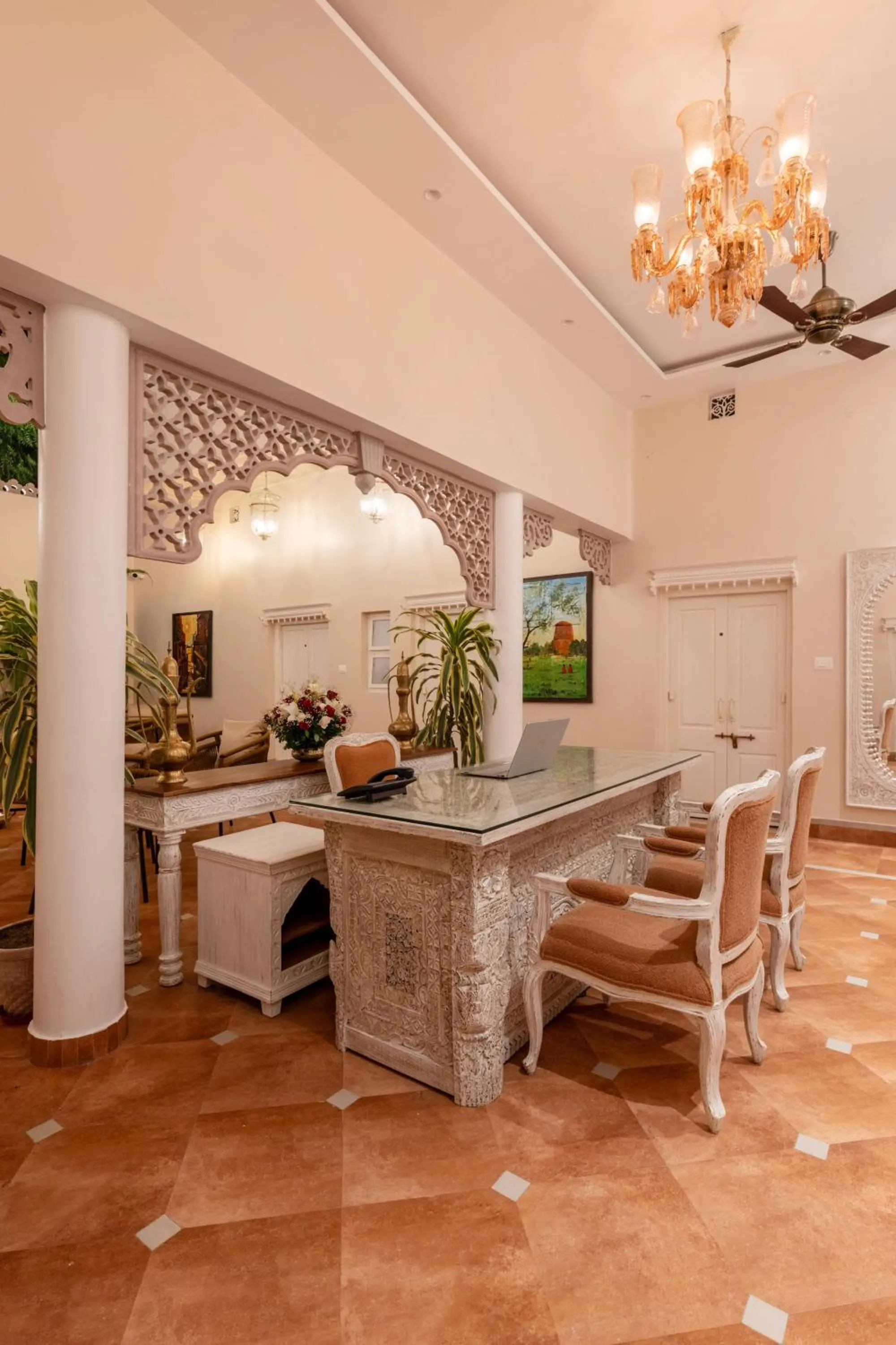 juSTa Luxe Kashi Parampara, Varanasi