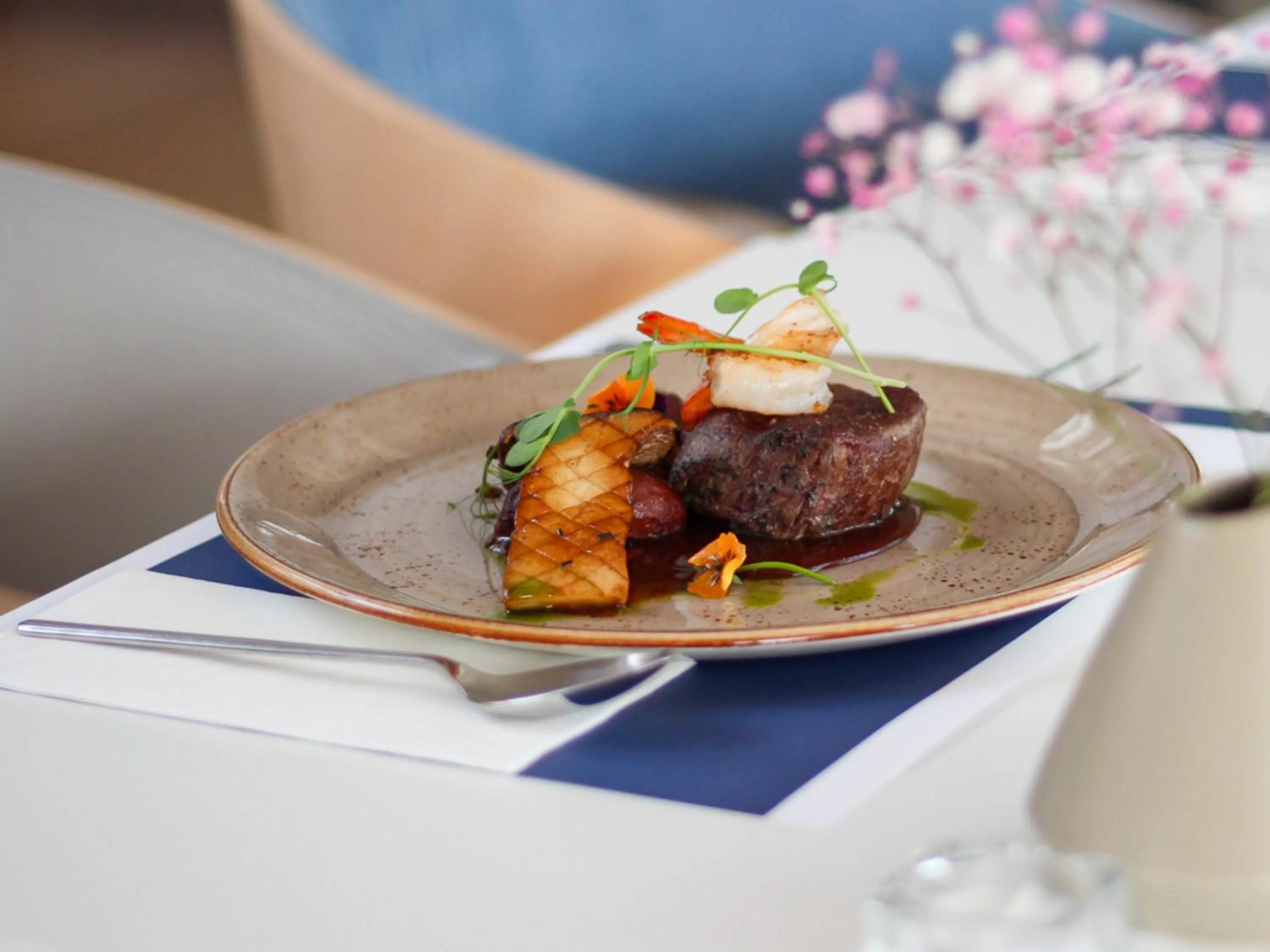 Restaurant/places to eat in Rosevia Resort & Spa