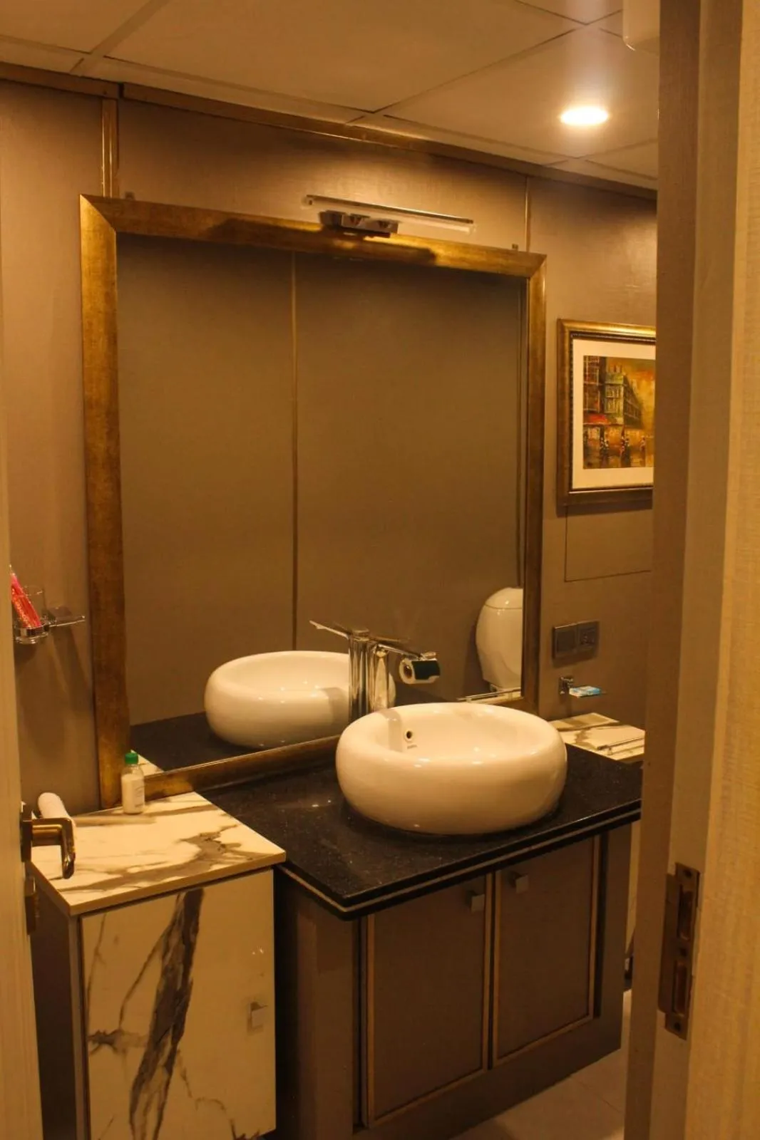 Bathroom in Airport Hotel