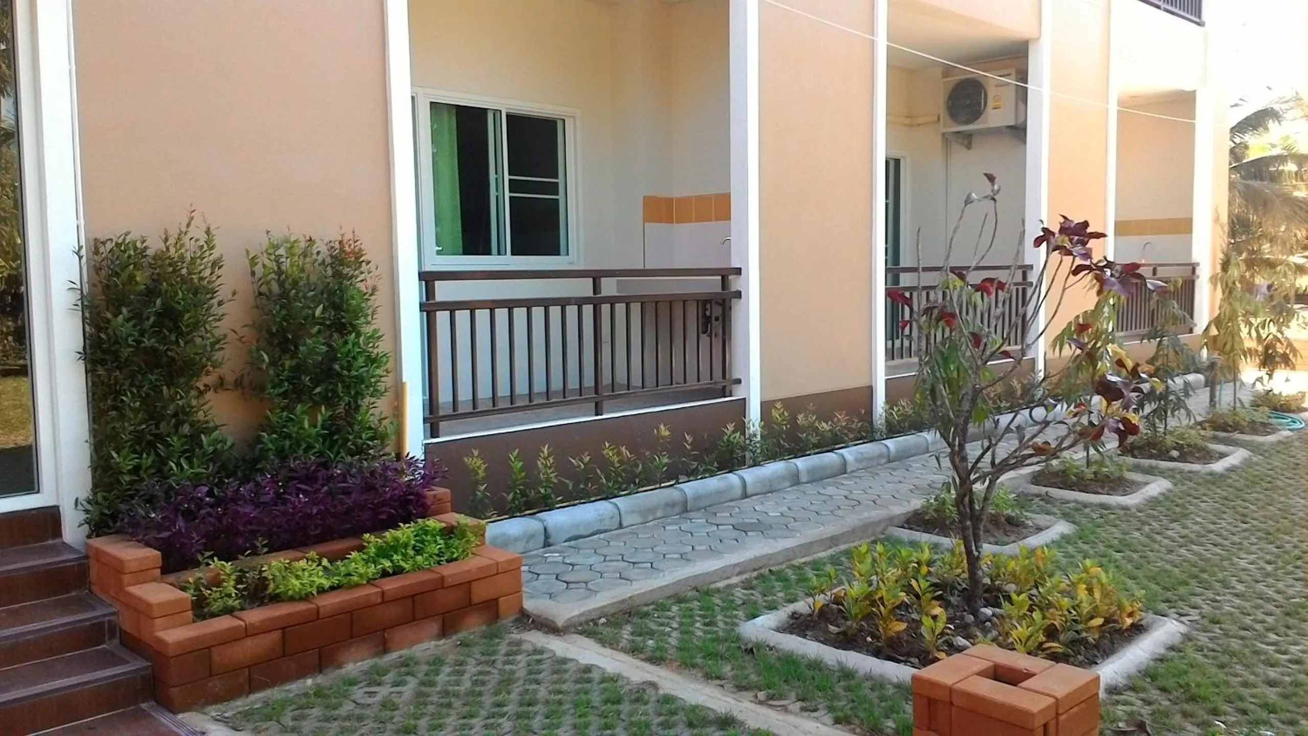 Garden in M.place Maerim