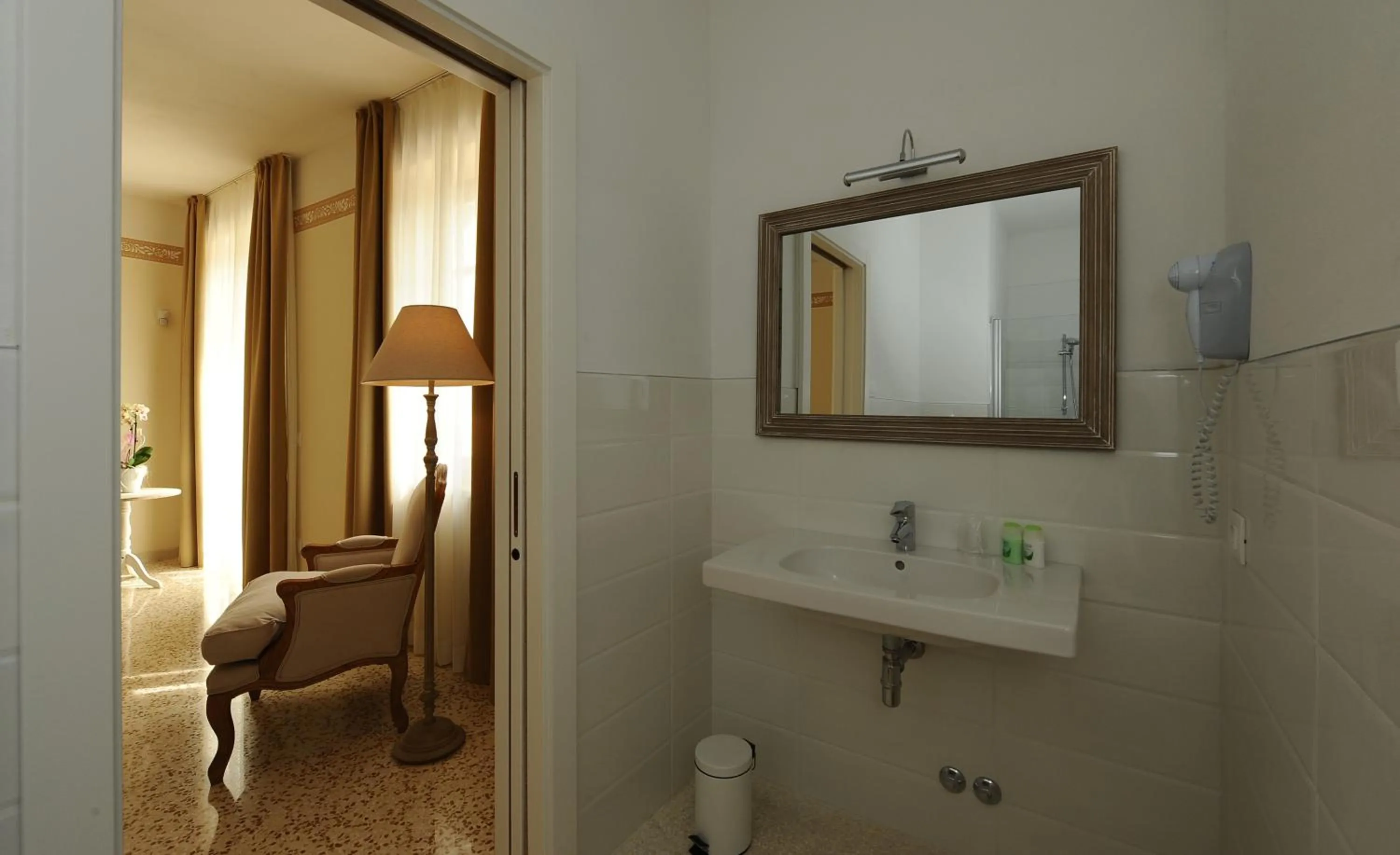 Bathroom in La Villa degli Orti